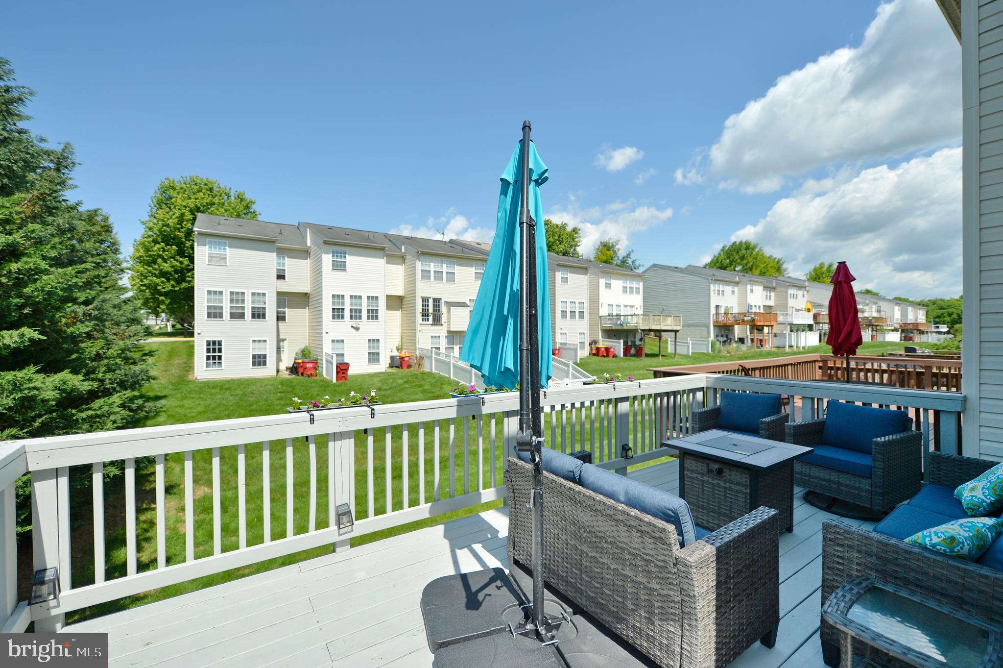 LAKELAND PLACE - Residential