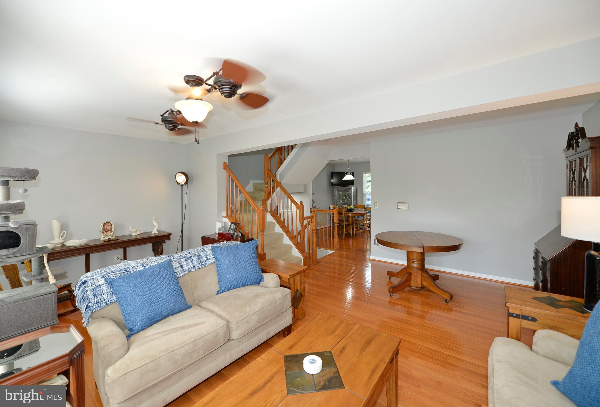 LAKELAND PLACE - Residential