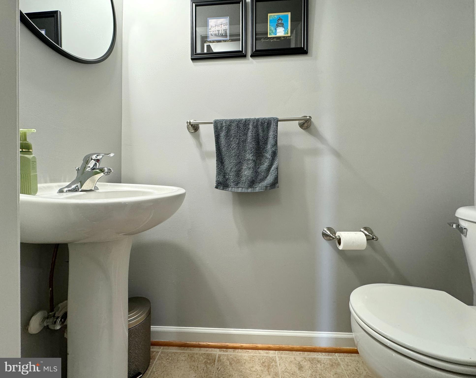 LAKELAND PLACE - Residential