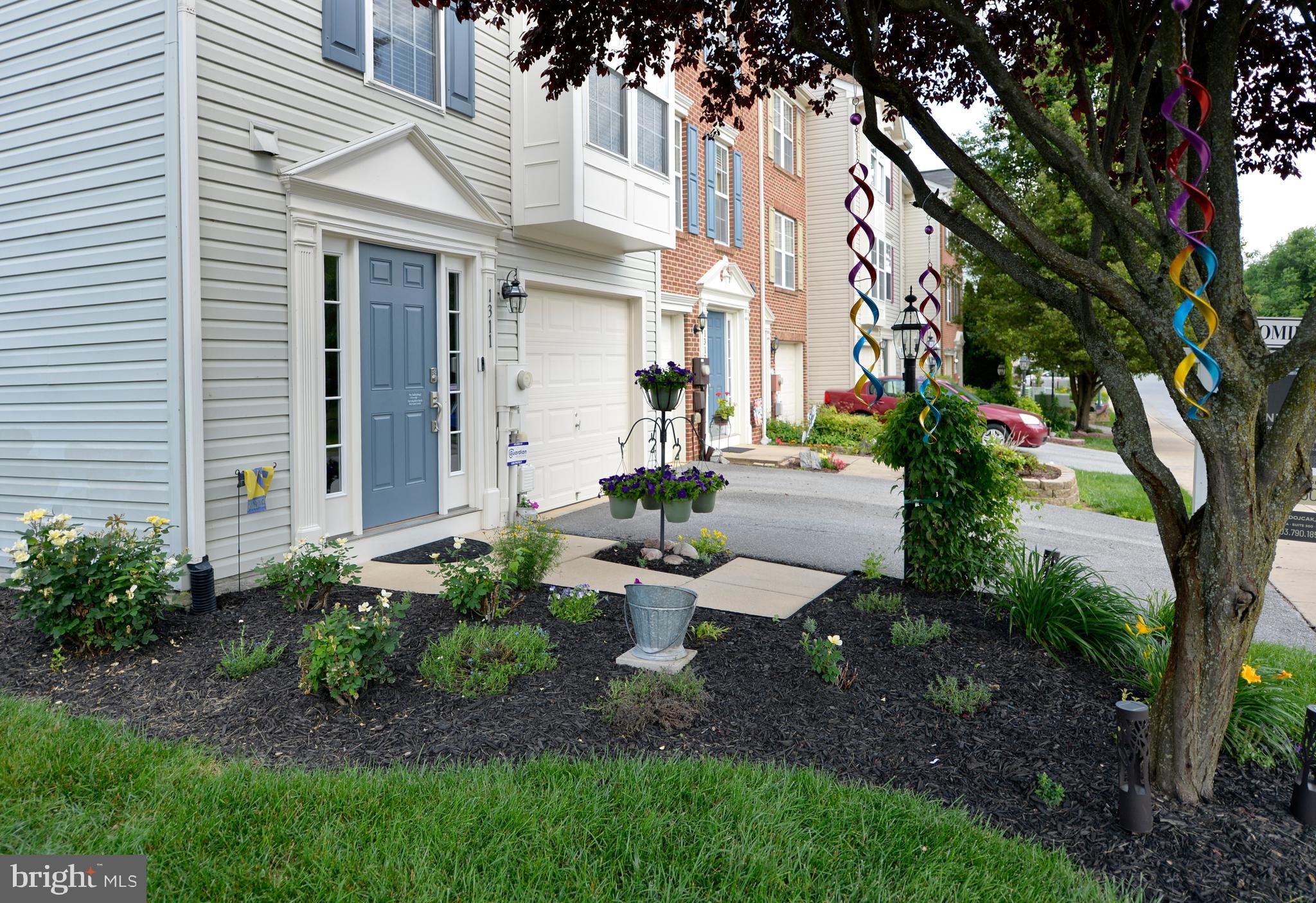 LAKELAND PLACE - Residential