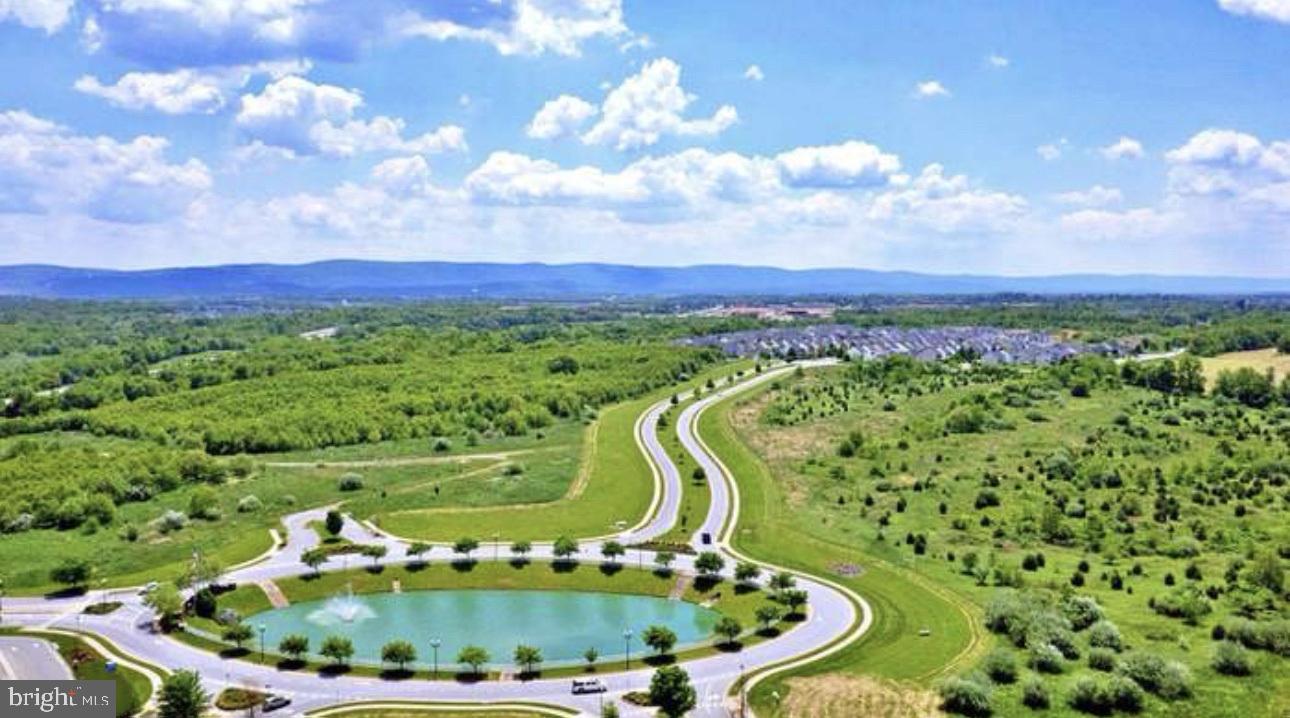 LAKELAND PLACE - Residential