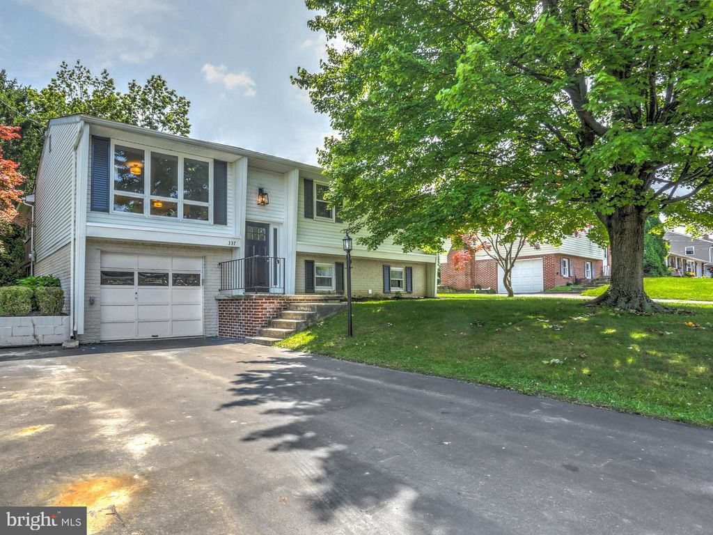 Photo of 337 NOLT AVE, WILLOW STREET, PA 17584 (MLS # PALA2036802)