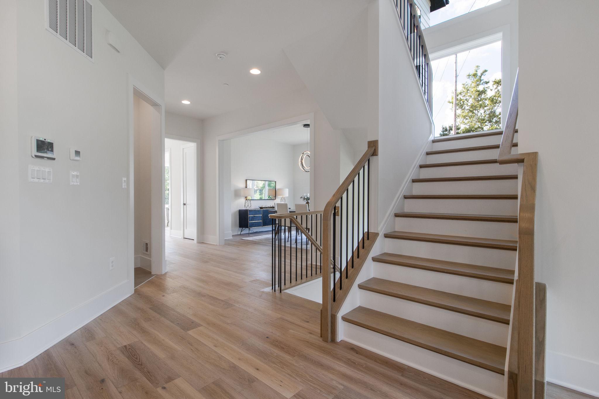 CHEVY CHASE - Residential