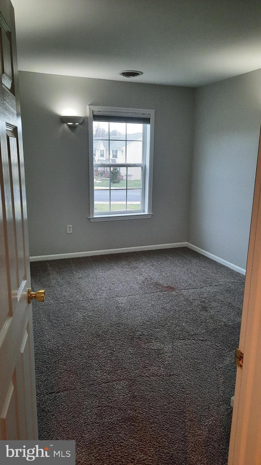 KEYSTONE ARMS - Residential Lease