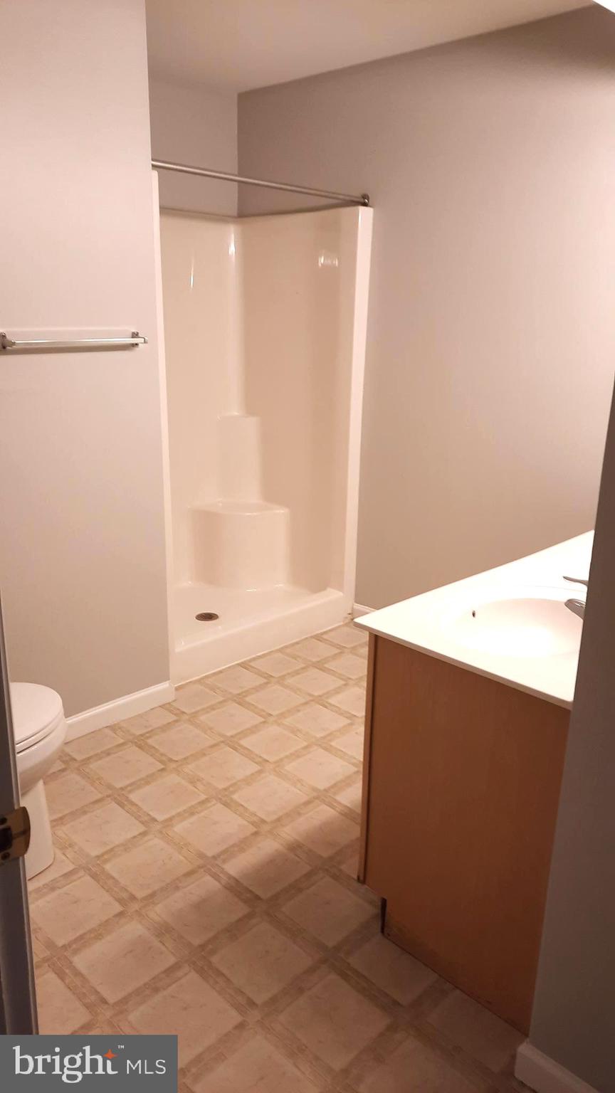 KEYSTONE ARMS - Residential Lease