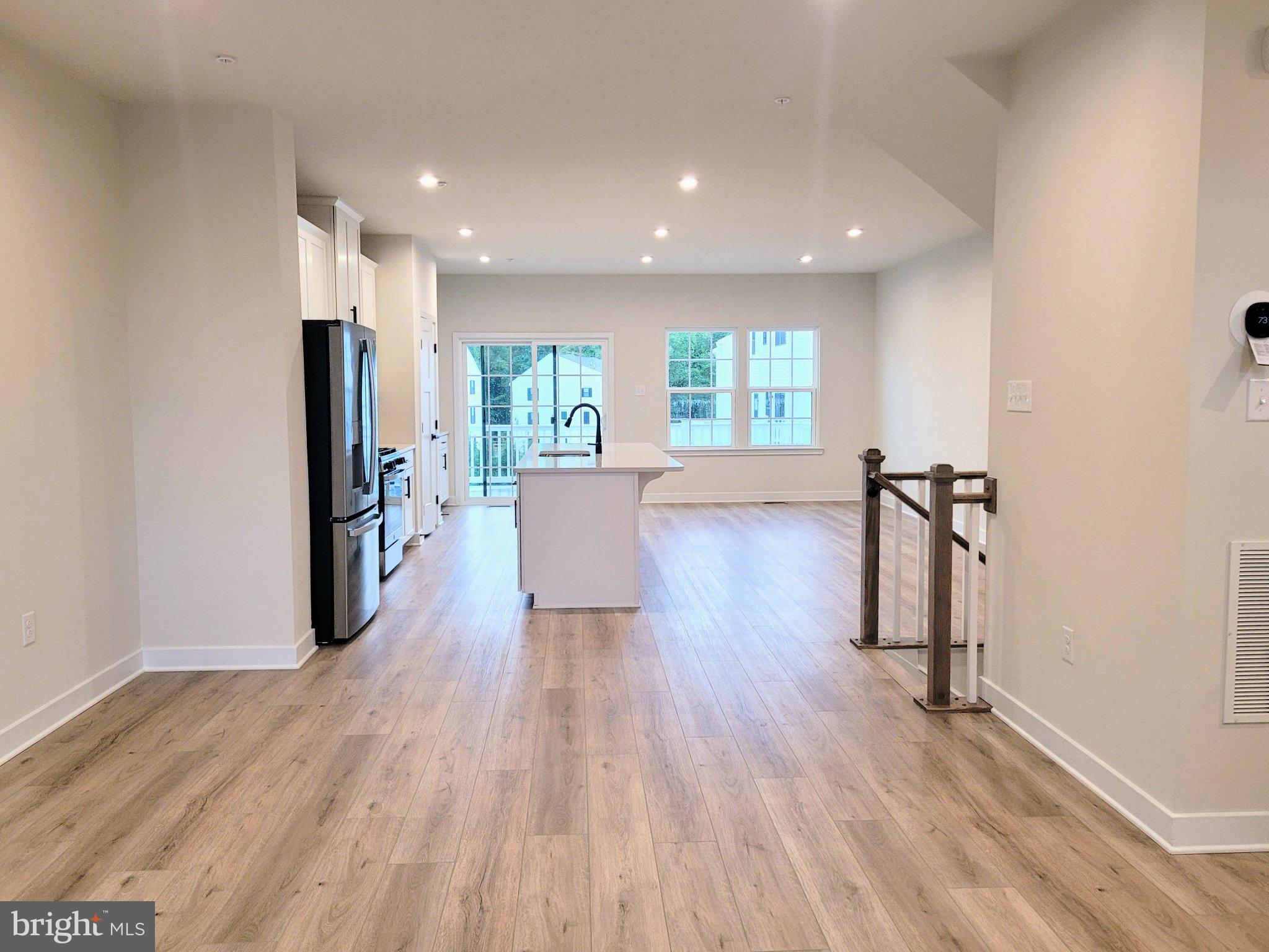 205 RIVER BIRCH WY