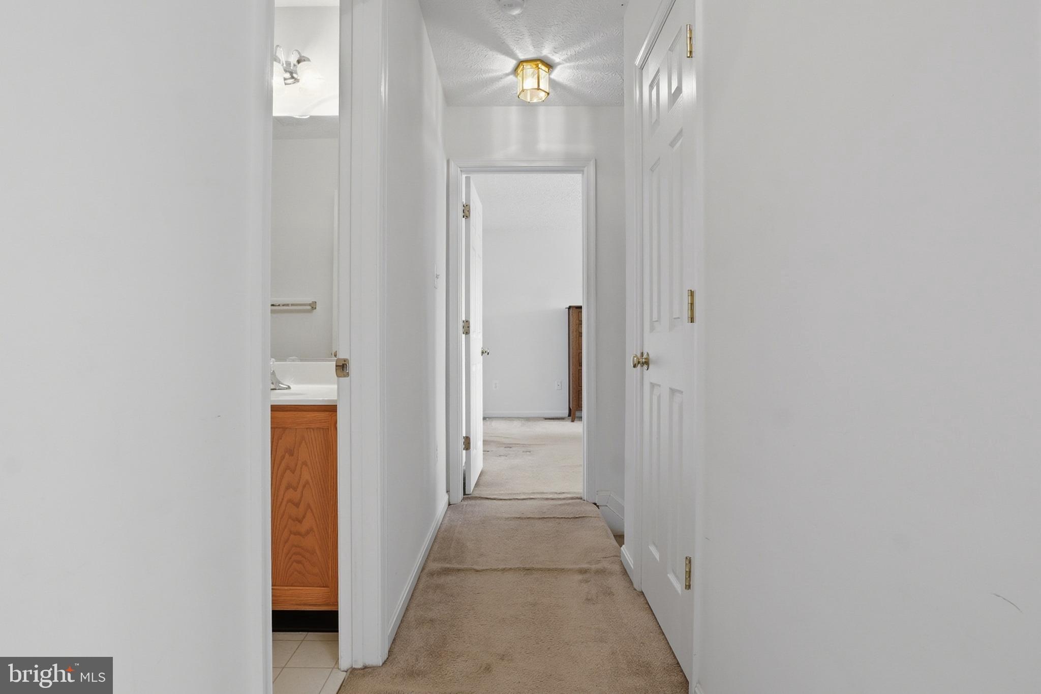 KENDALE HEIGHTS - Residential