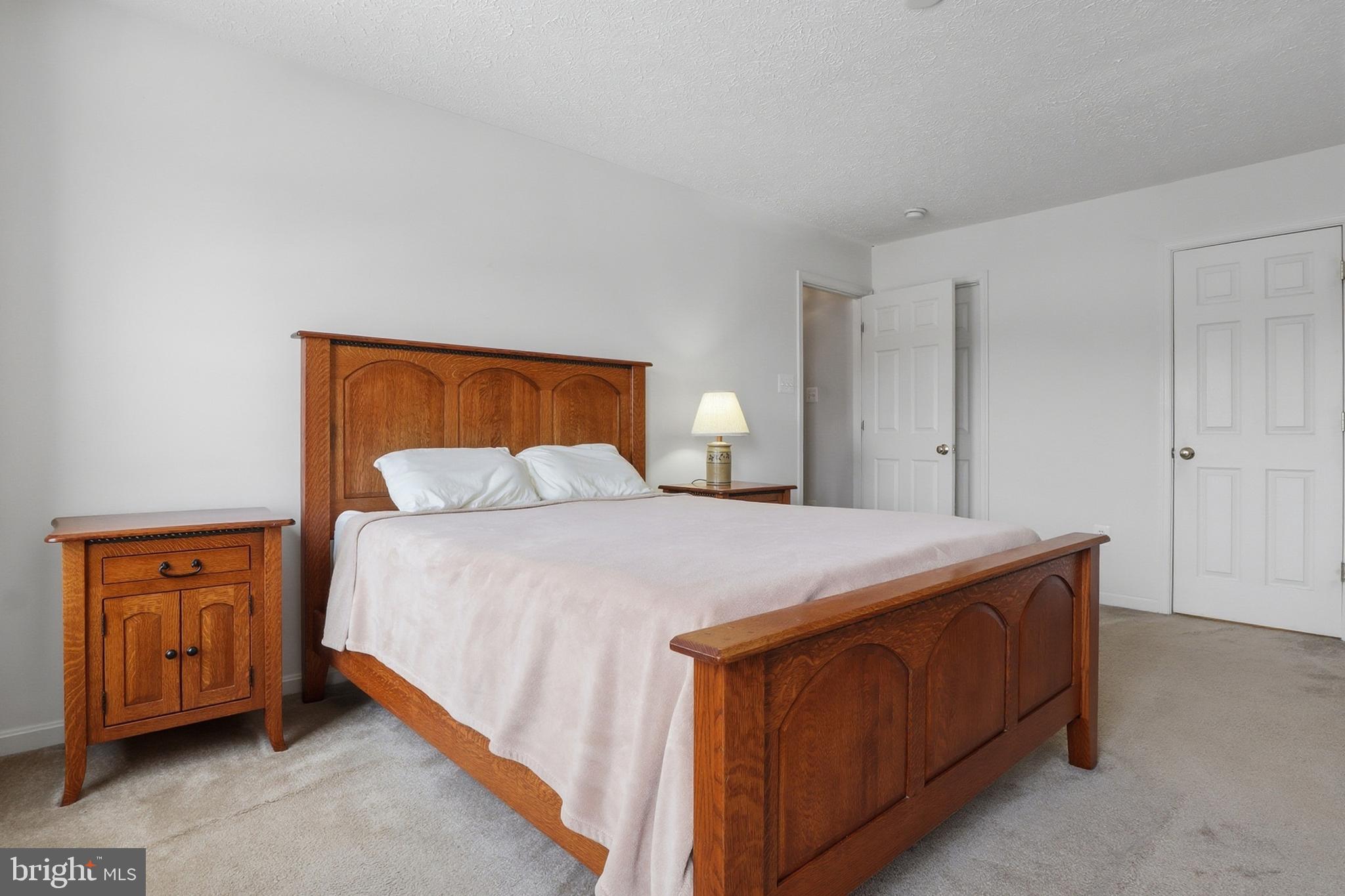 KENDALE HEIGHTS - Residential