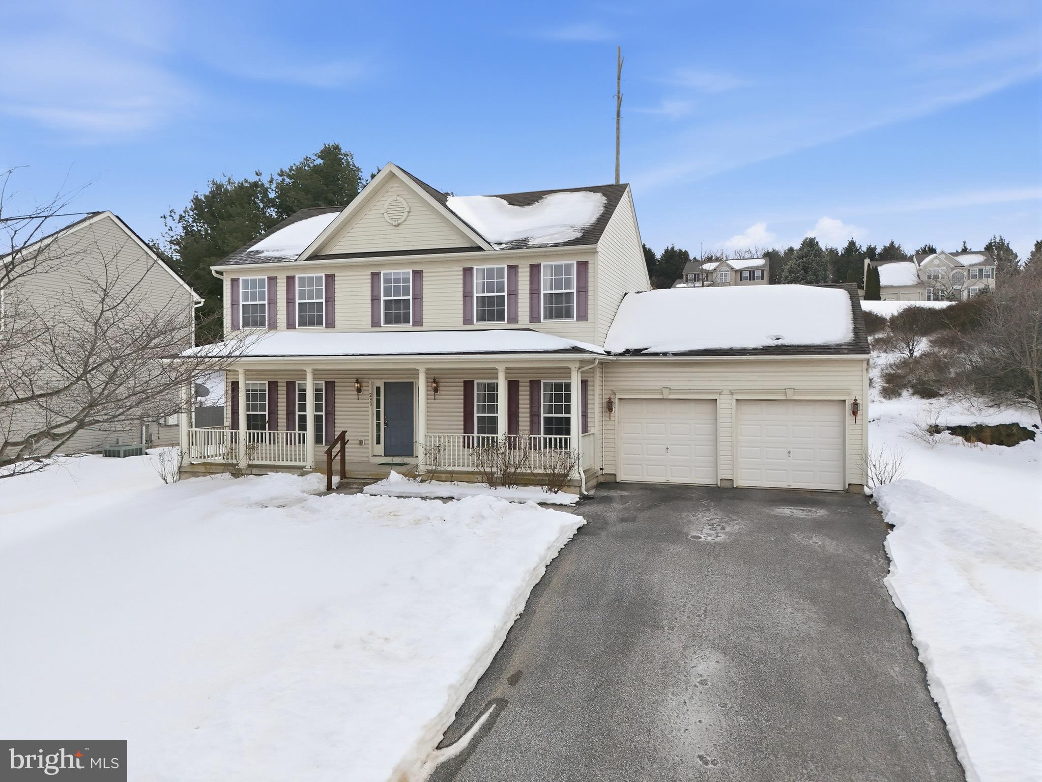 KENDALE HEIGHTS - Residential