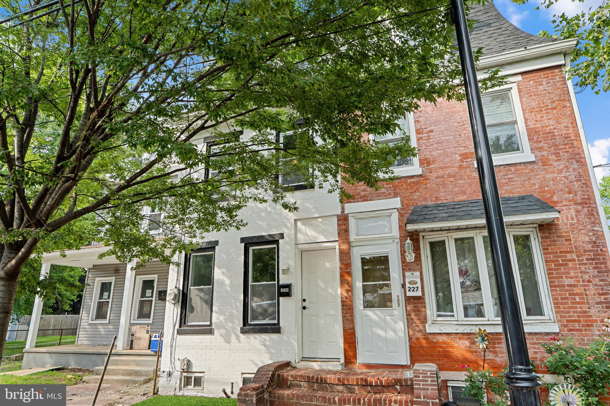 225 MARKET STREET
