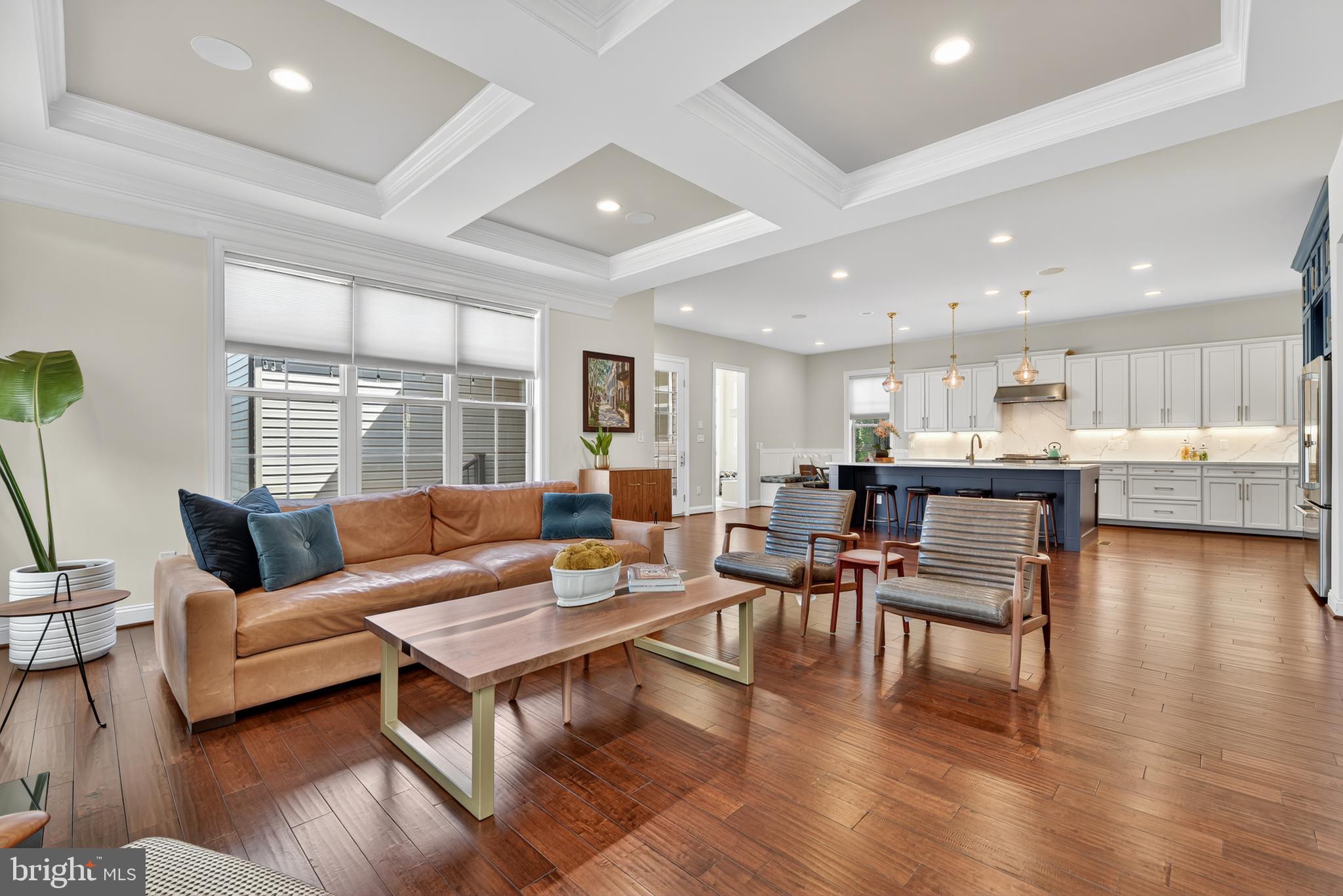 ONE LOUDOUN - Residential