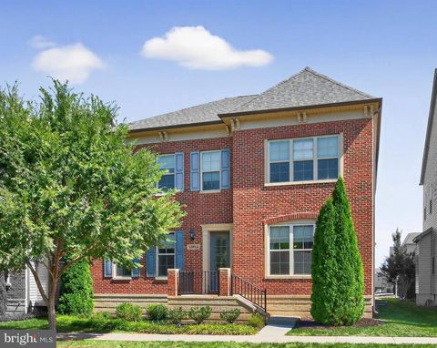 20624 HOLYOKE DRIVE ASHBURN VA 20147