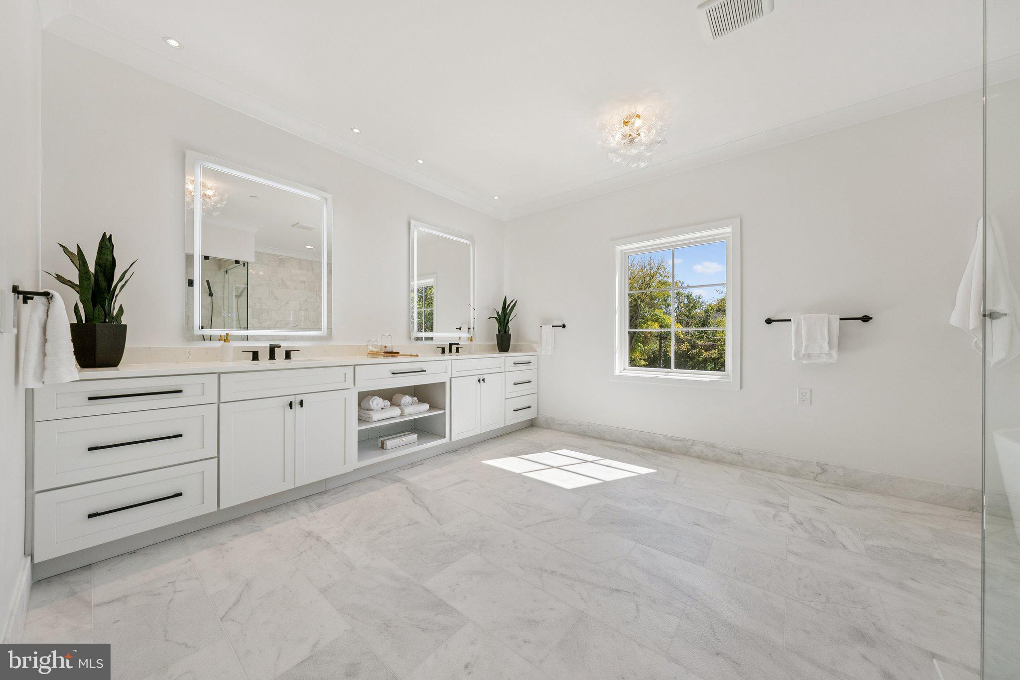 POTOMAC HILLS - Residential