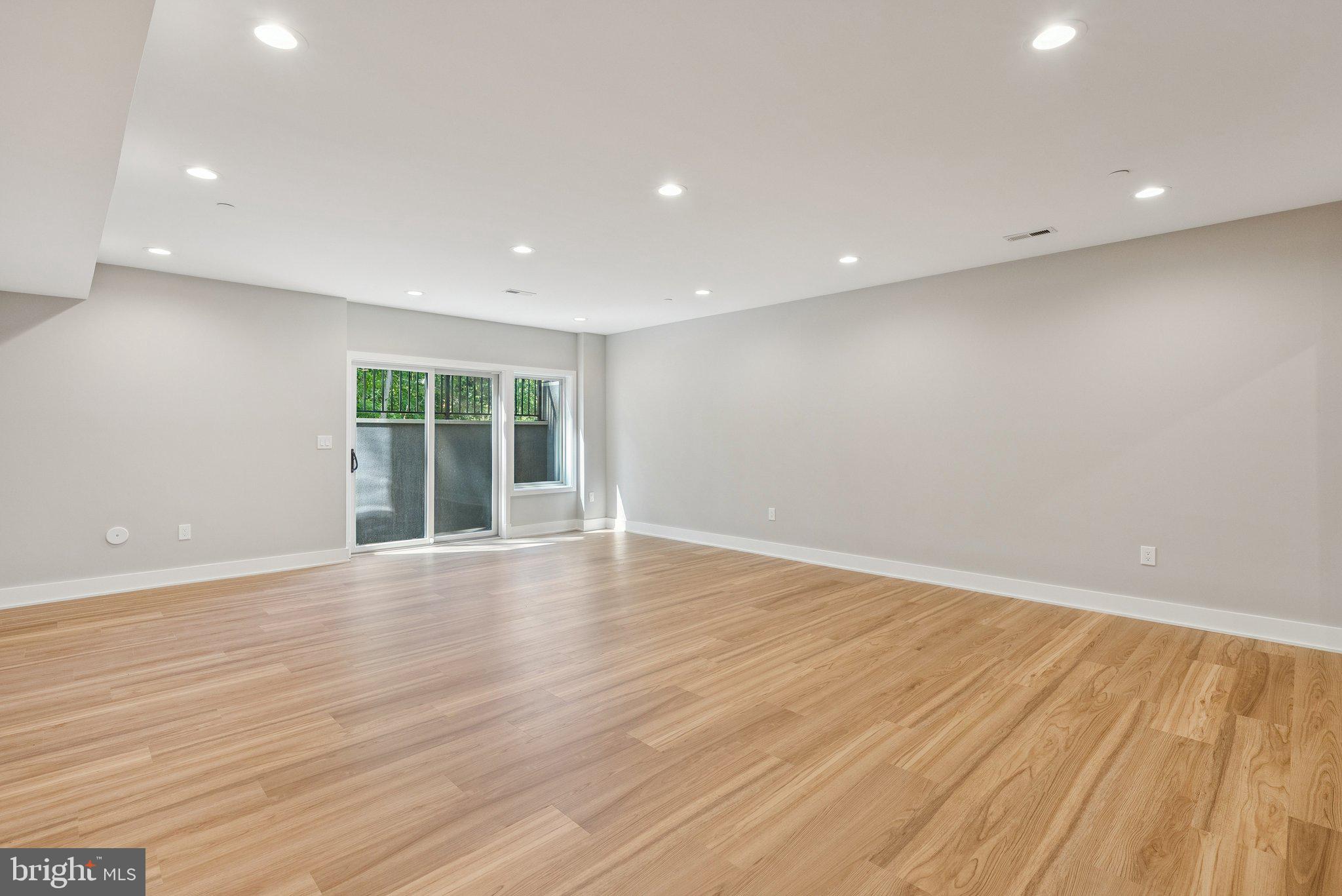 POTOMAC HILLS - Residential