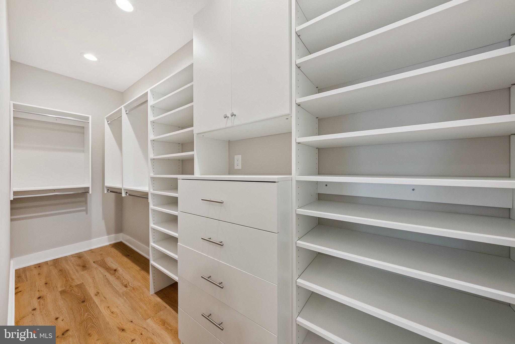 POTOMAC HILLS - Residential