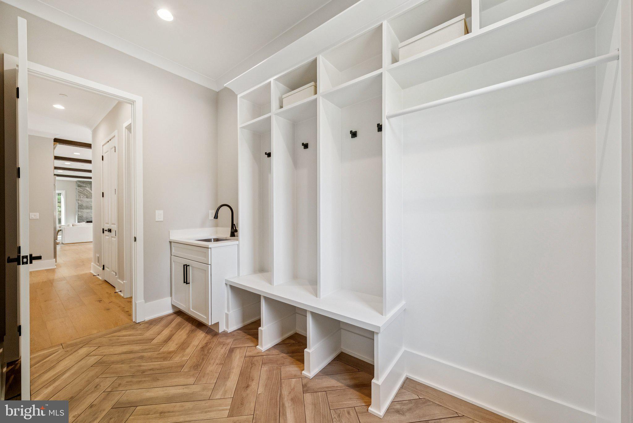 POTOMAC HILLS - Residential