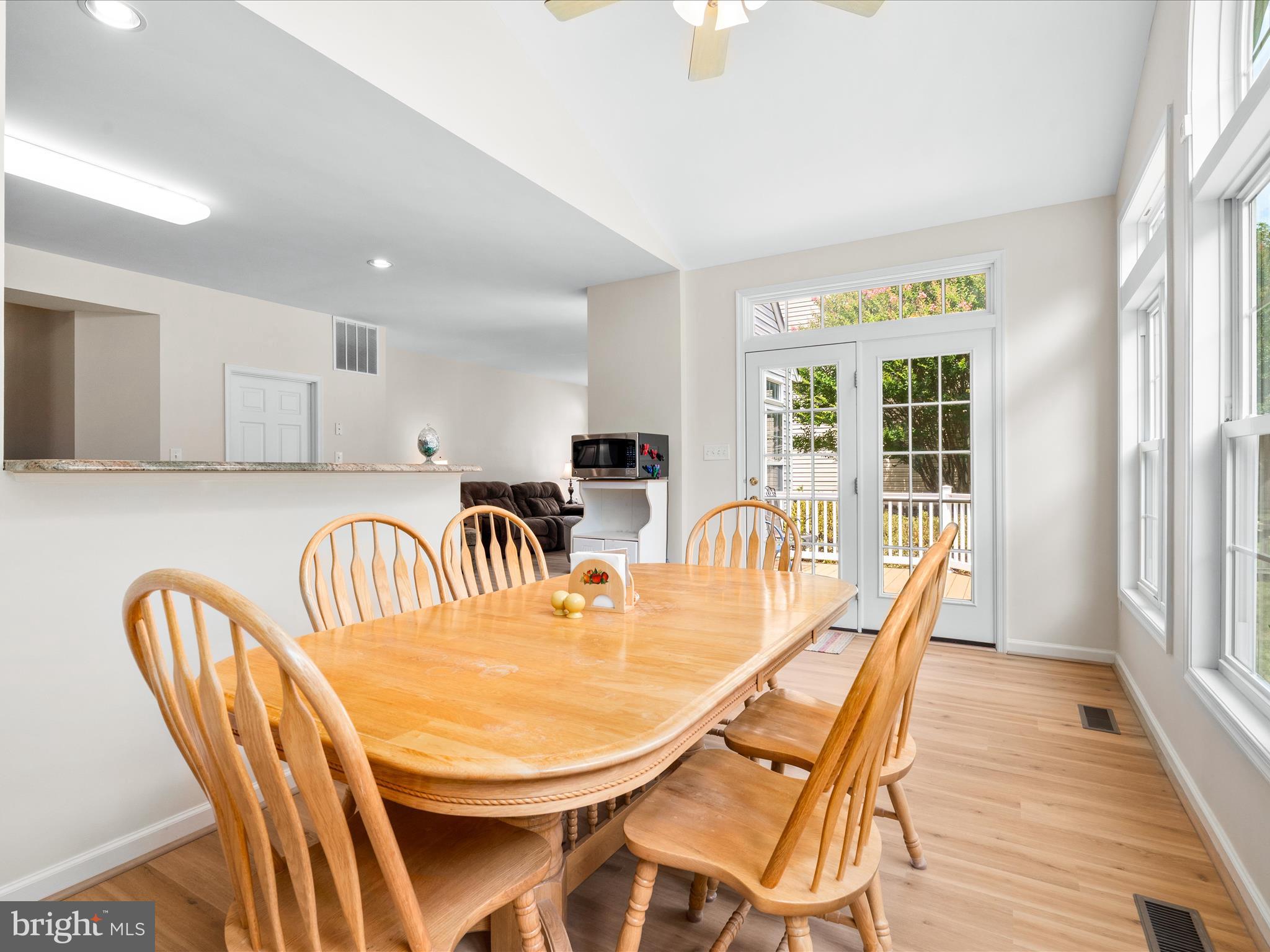 SUN MEADOW - Residential