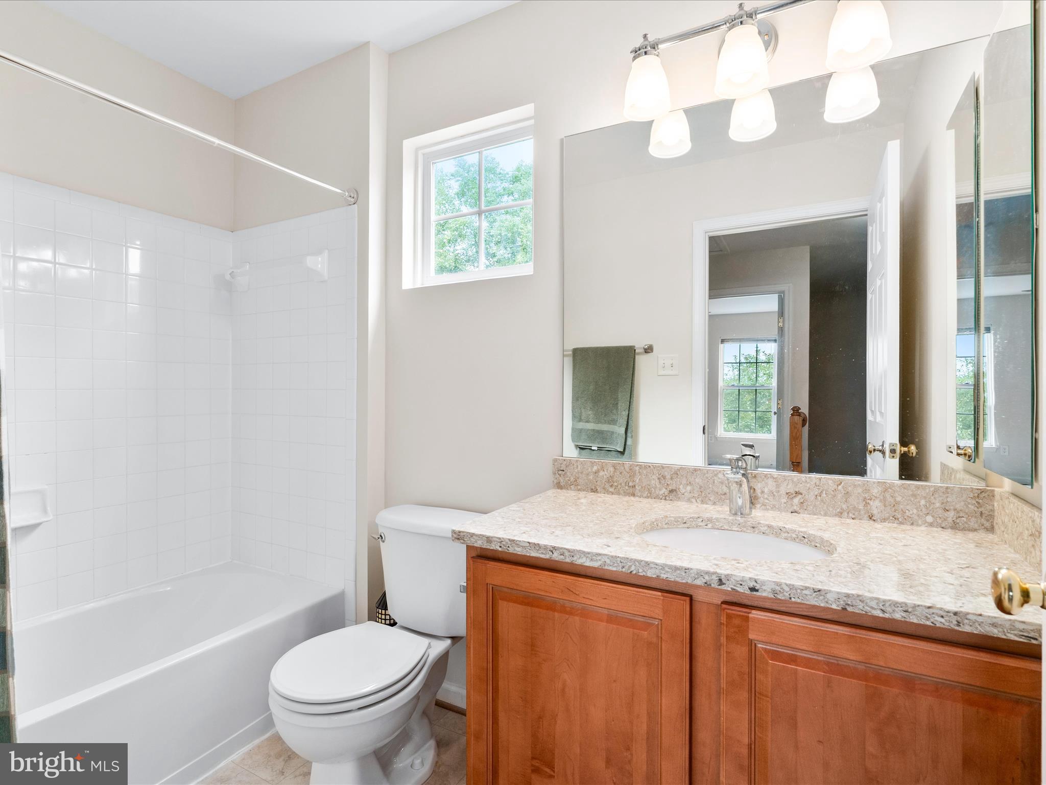 SUN MEADOW - Residential