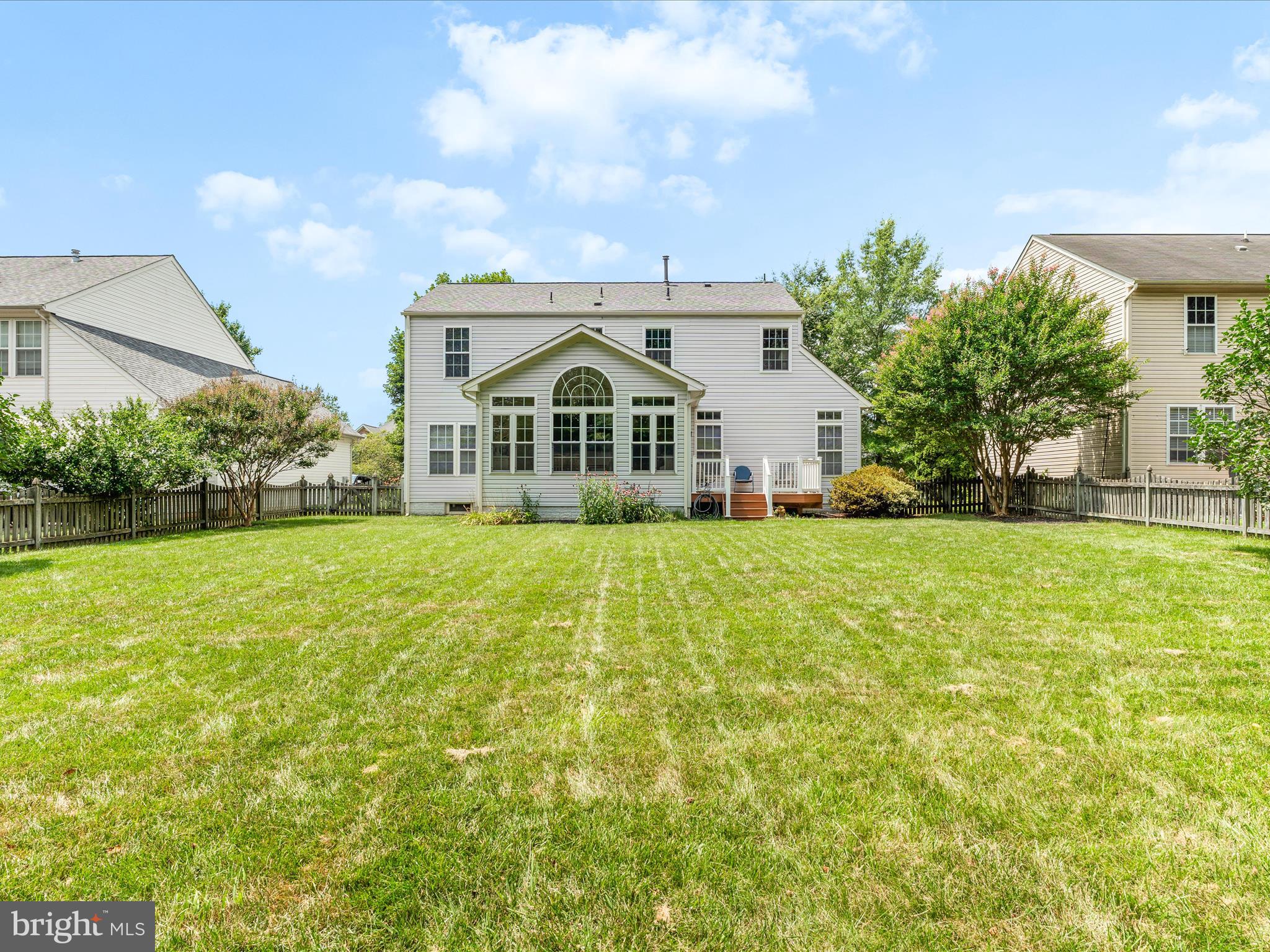 SUN MEADOW - Residential