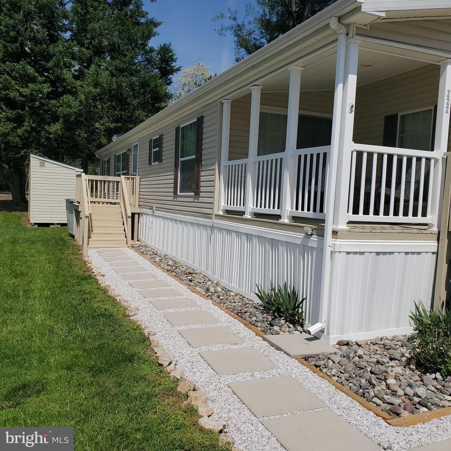 BOONES ESTATES - Residential