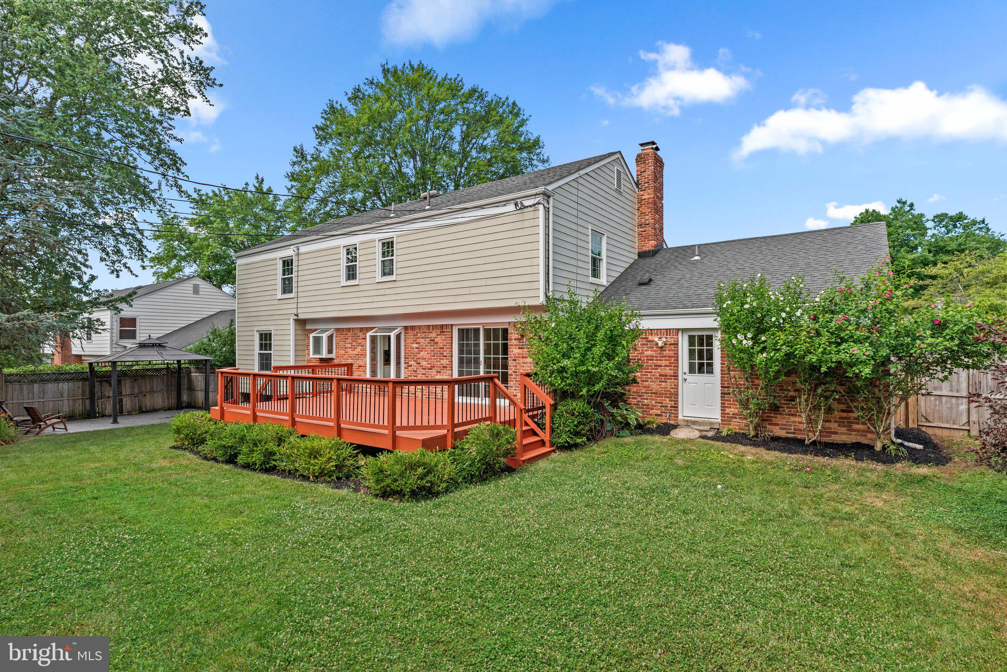 FOX HILLS OF POTOMAC - Residential