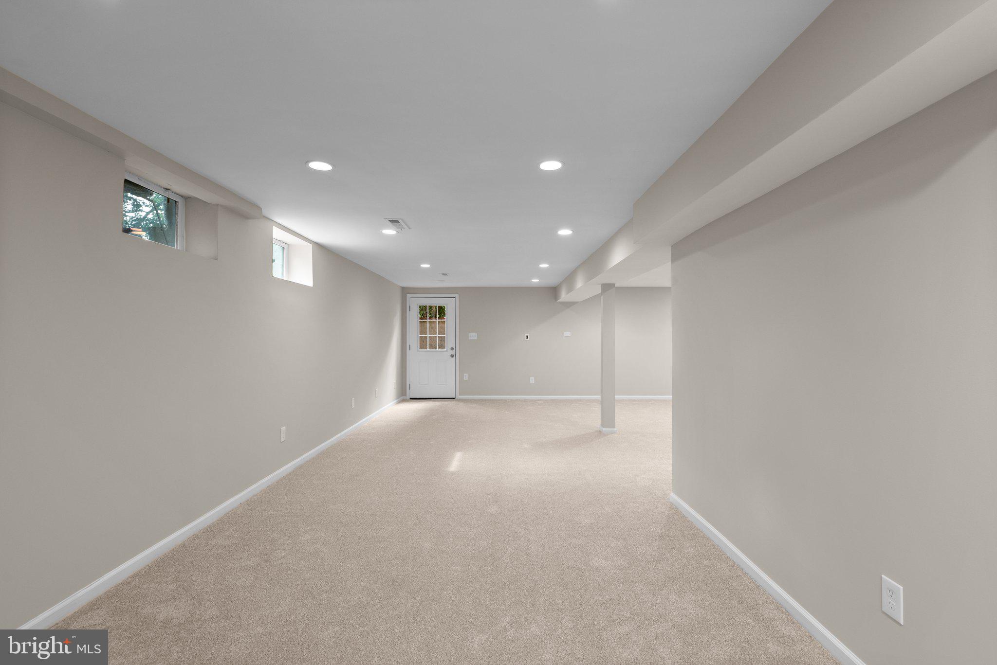 FOX HILLS OF POTOMAC - Residential