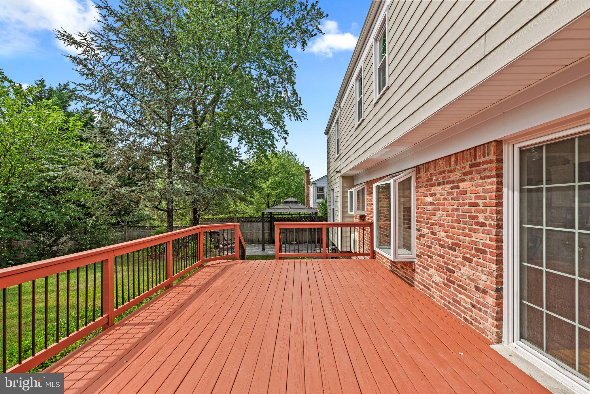 FOX HILLS OF POTOMAC - Residential