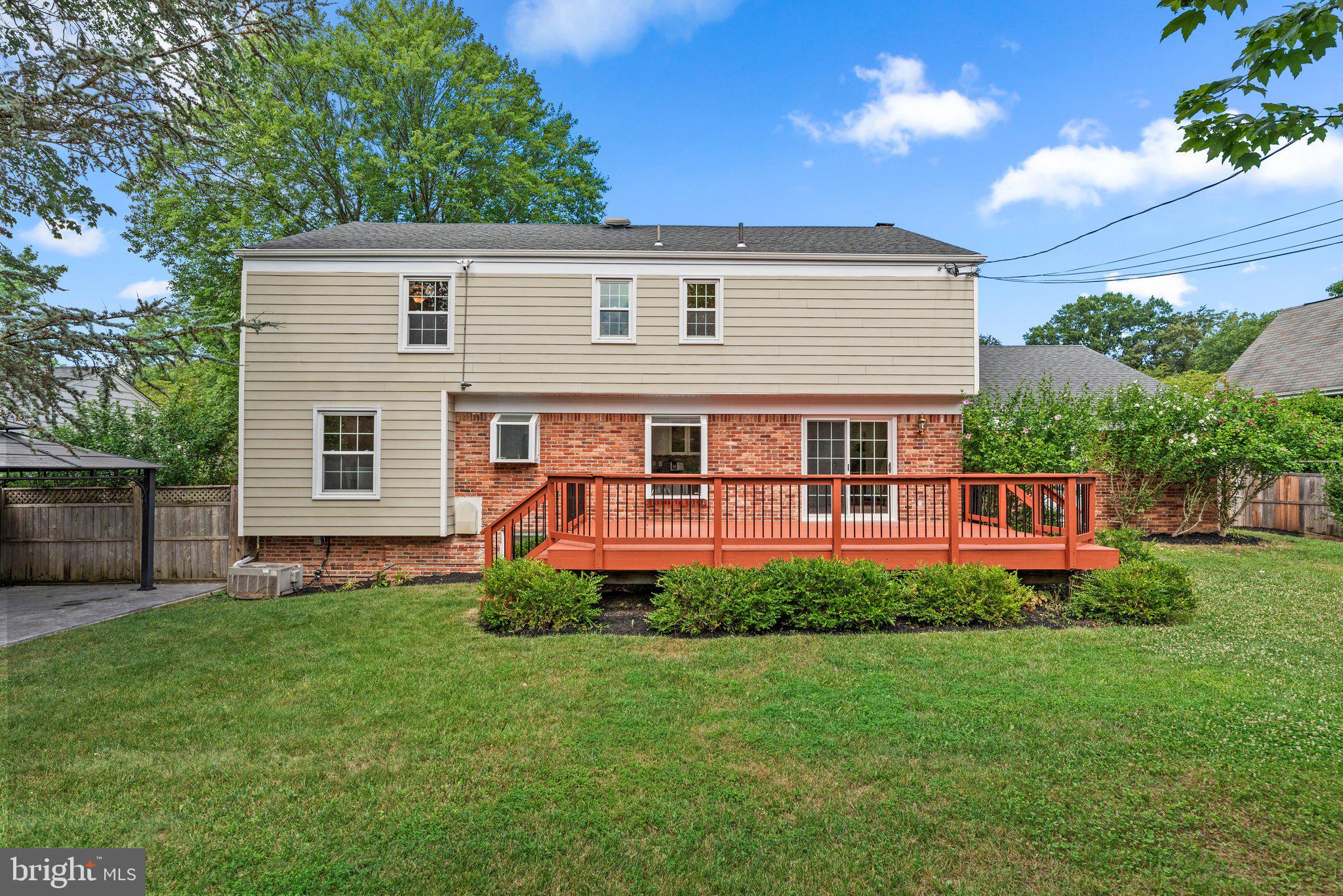 FOX HILLS OF POTOMAC - Residential