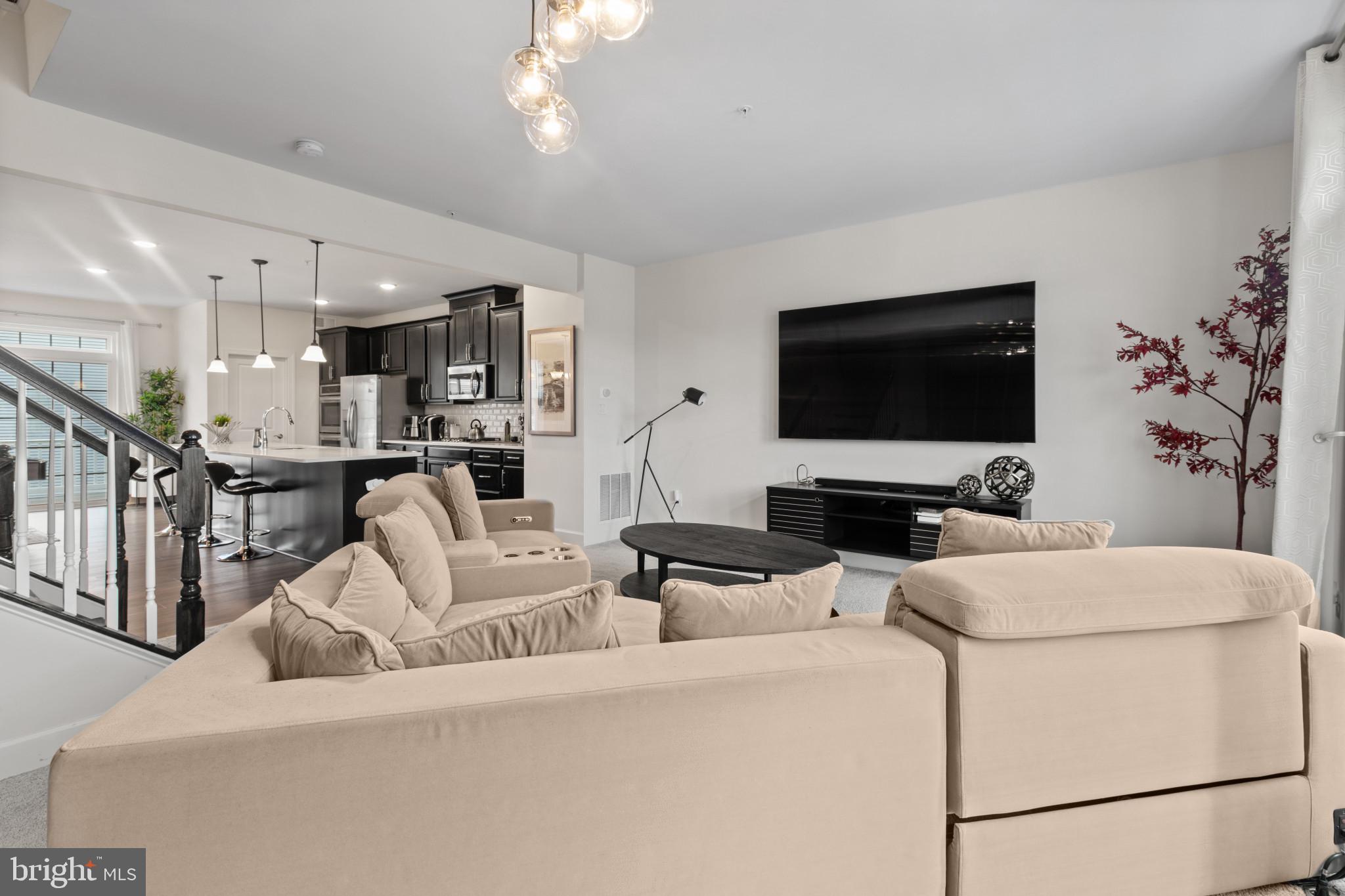 SMITH HOME FARM - Residential