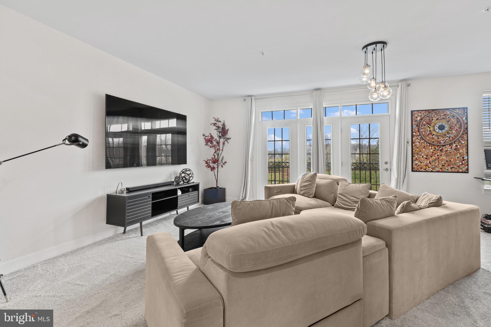 SMITH HOME FARM - Residential