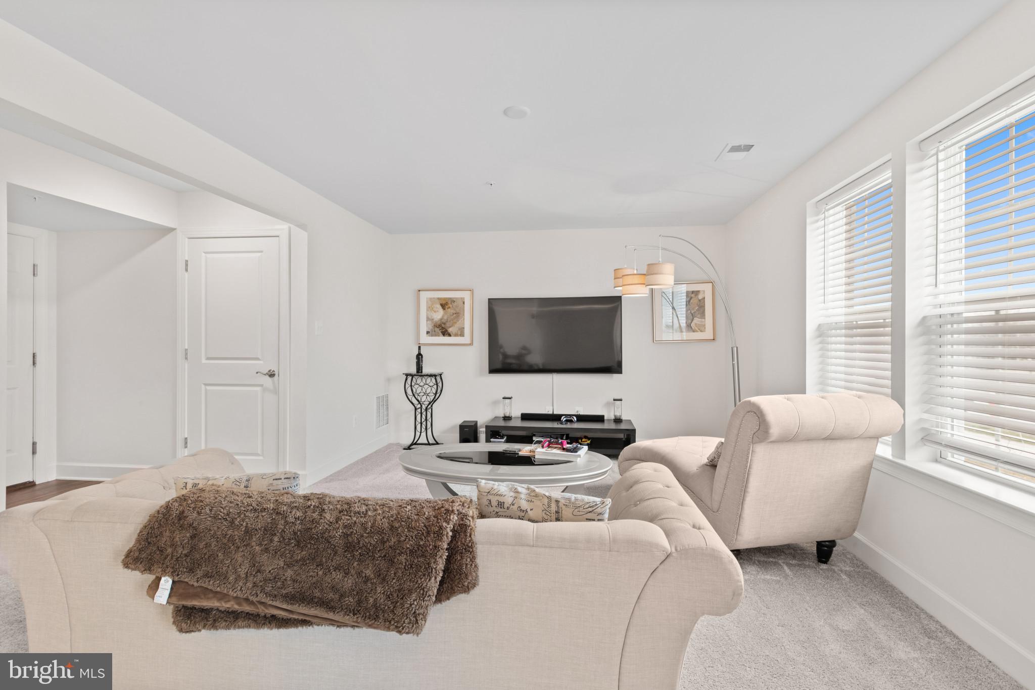 SMITH HOME FARM - Residential