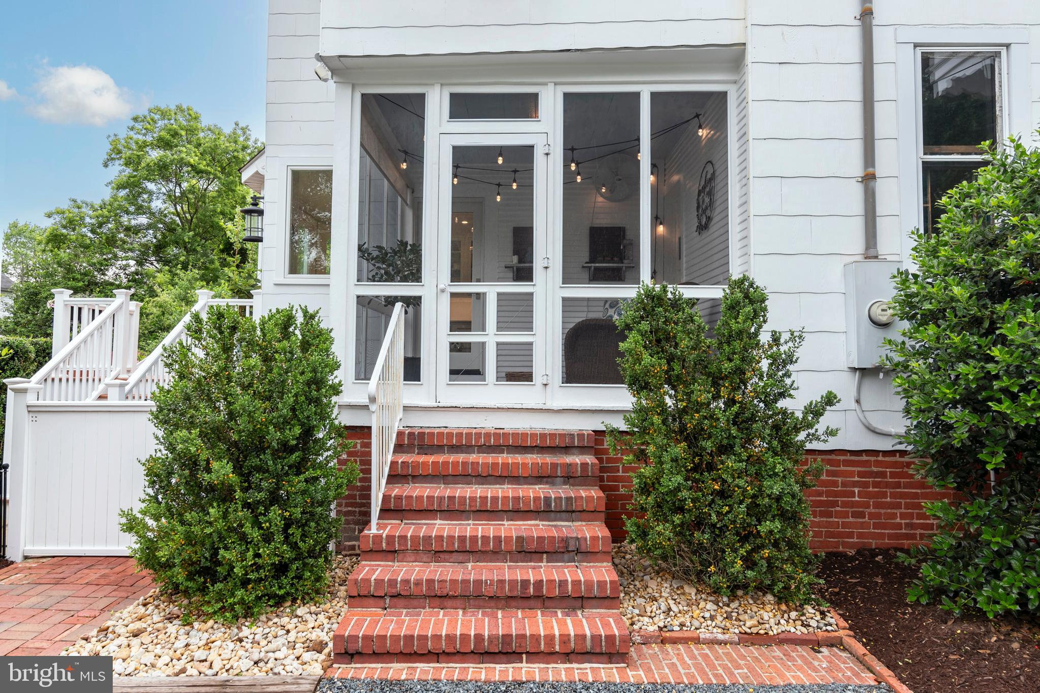 EASTON HISTORIC DISTRICT - Residential