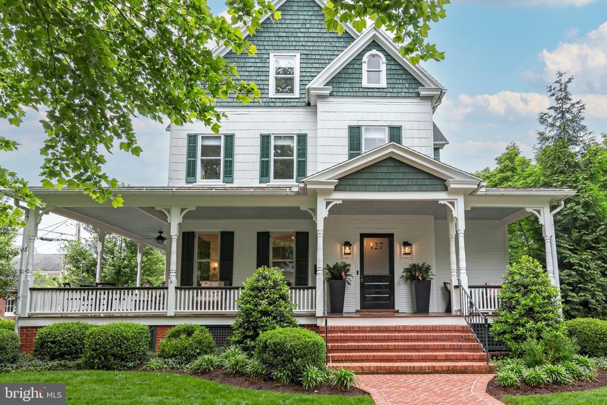 Every so often,  the perfect house in the perfect location comes on the market.  This magnificent , downtown Easton residence was meticulously renovated in 2018  by its current owners. The wrap-around front- porch captures your attention while beckoning you to come inside. The exceptional craftsmanship and superb design are immediately evident as soon as you open the front door.  This transitional interior design balances luxury with comfort while brilliantly bridging the gap between traditional and modern styles. Classic meets contemporary at 127 S. Harrison Street , creating a timeless and sophisticated look. This extraordinary offering will not last long .