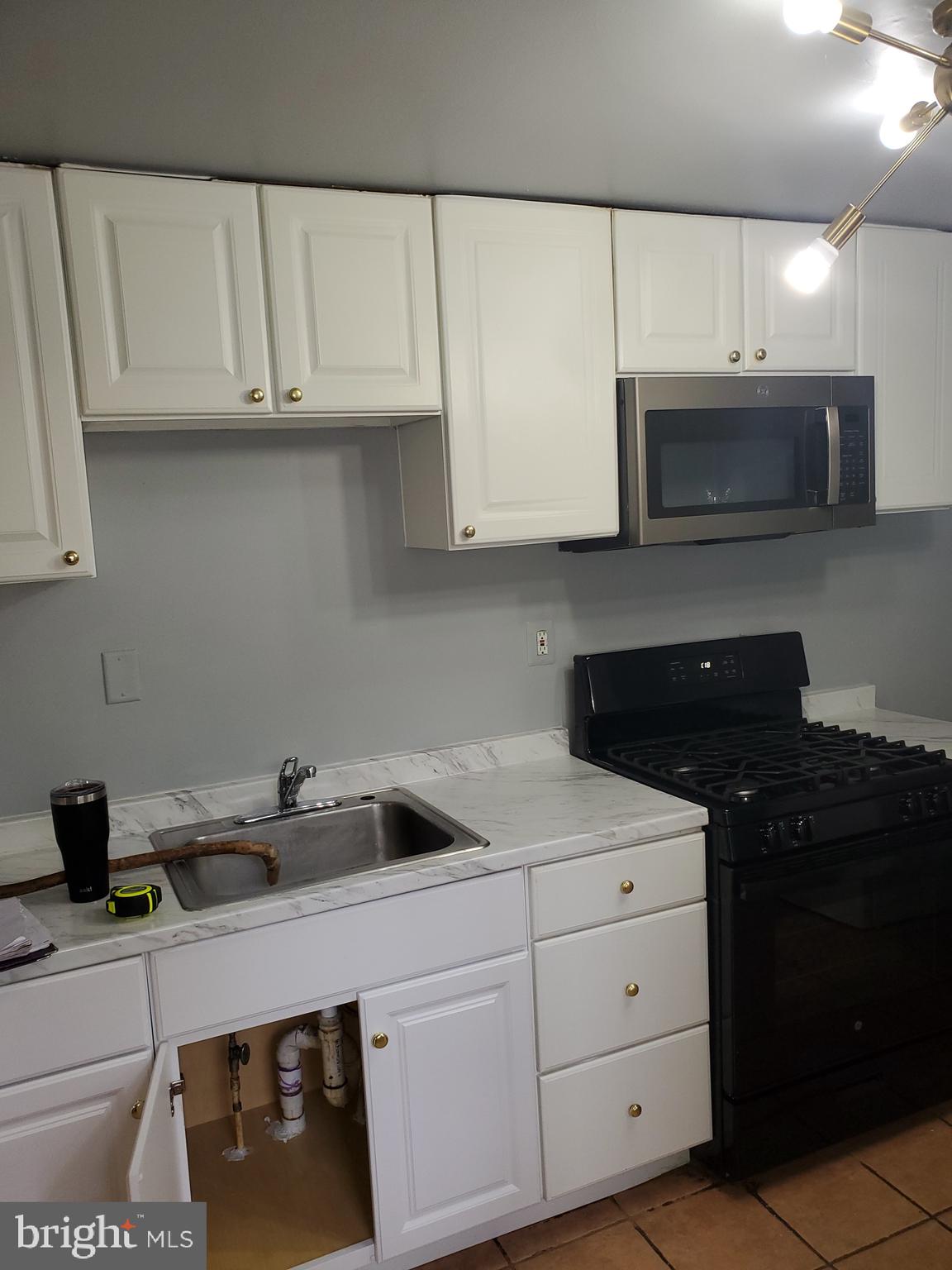 UPTON - Residential Lease