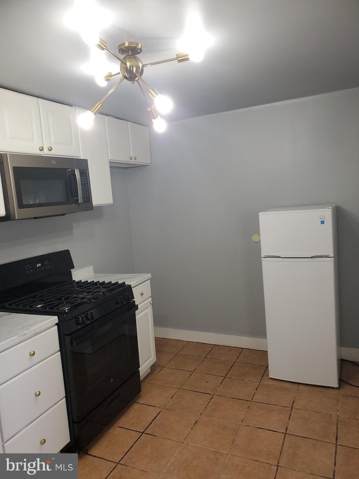 UPTON - Residential Lease