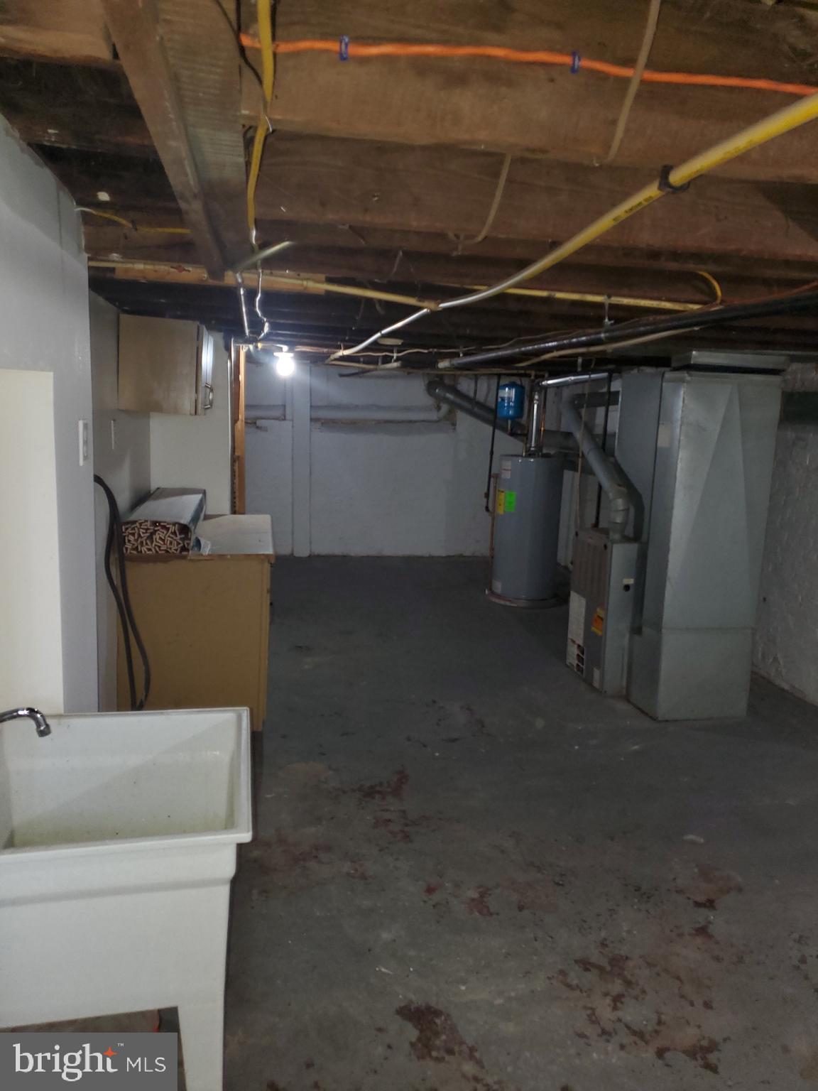 UPTON - Residential Lease