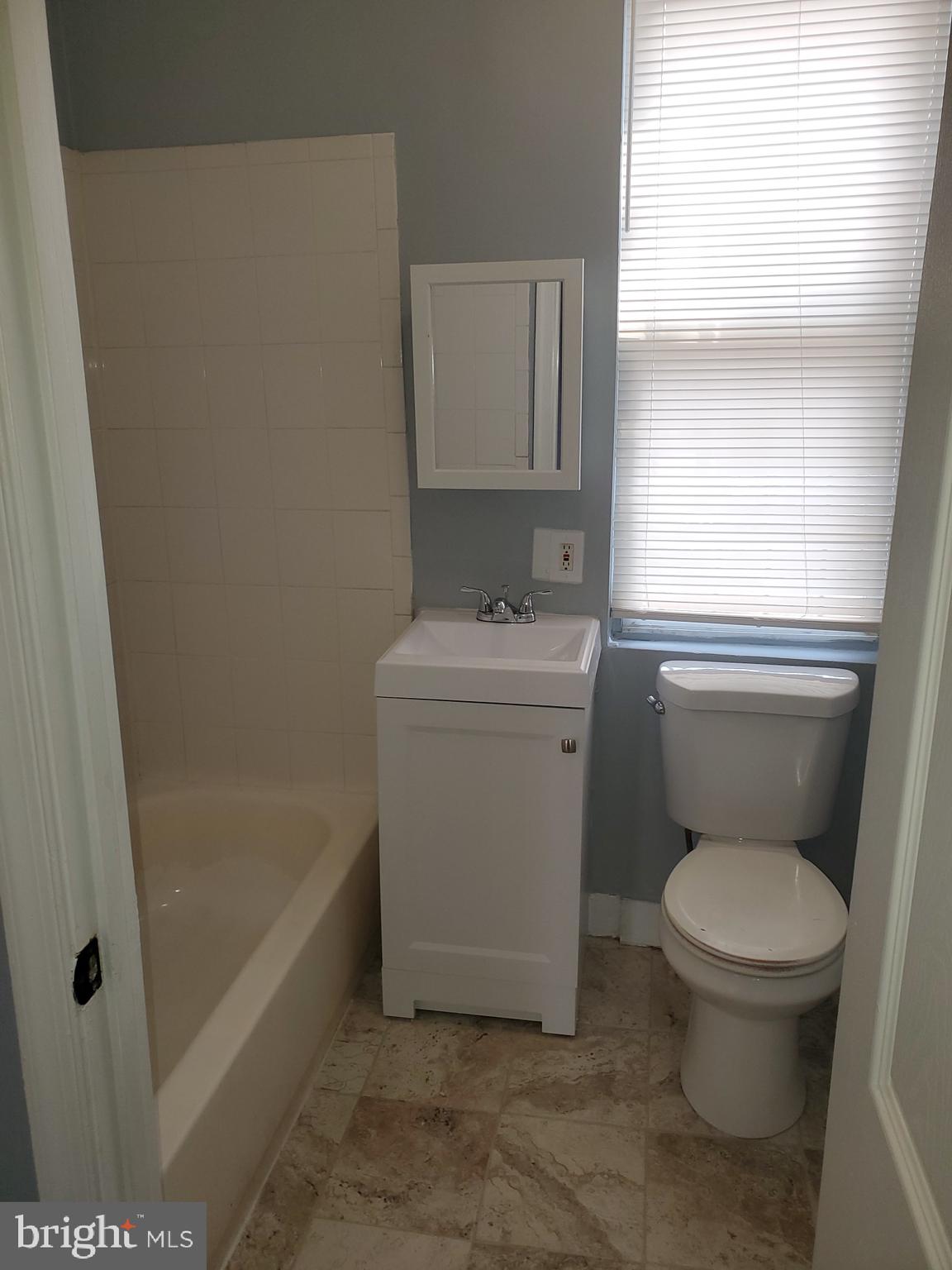 UPTON - Residential Lease