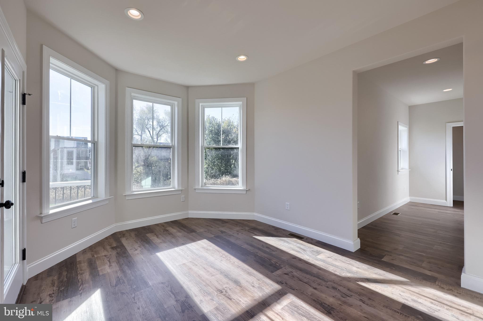 DONWOOD ESTATES - Residential