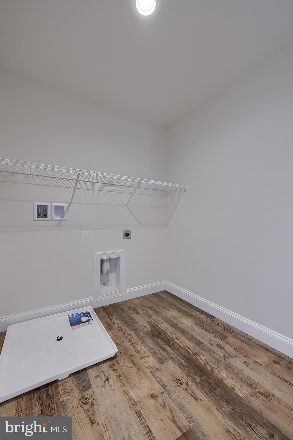 DONWOOD ESTATES - Residential