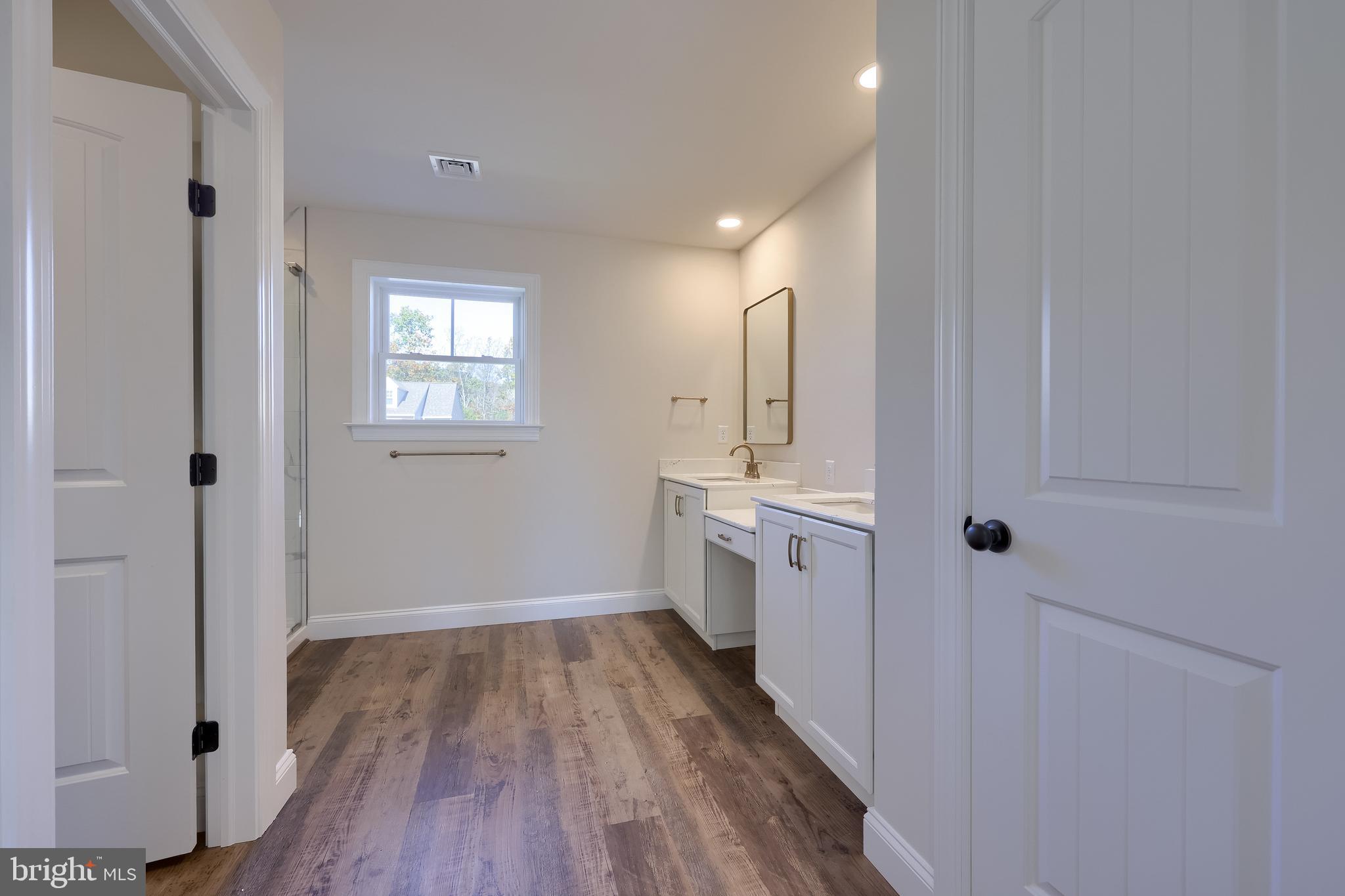 DONWOOD ESTATES - Residential