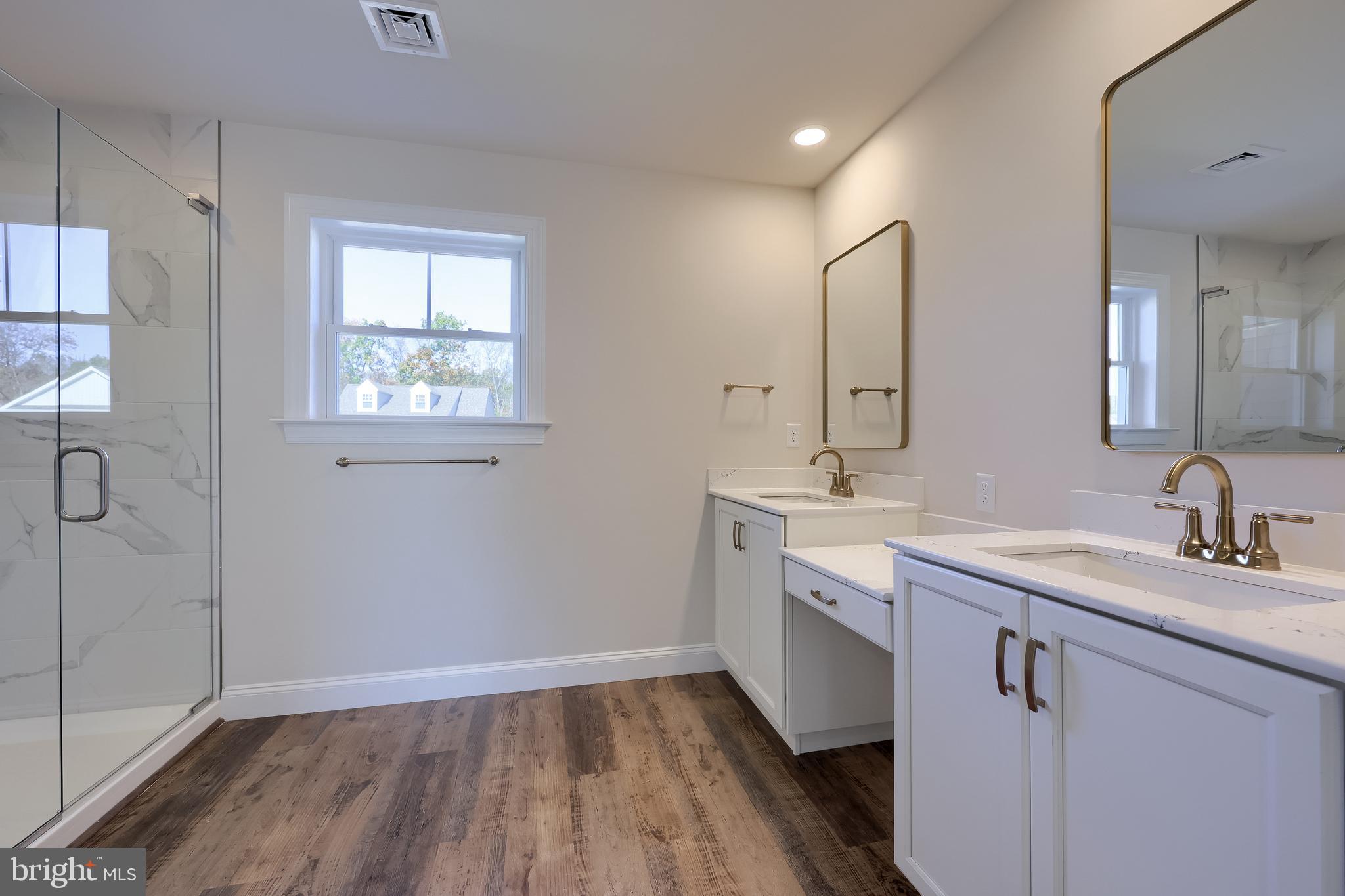 DONWOOD ESTATES - Residential