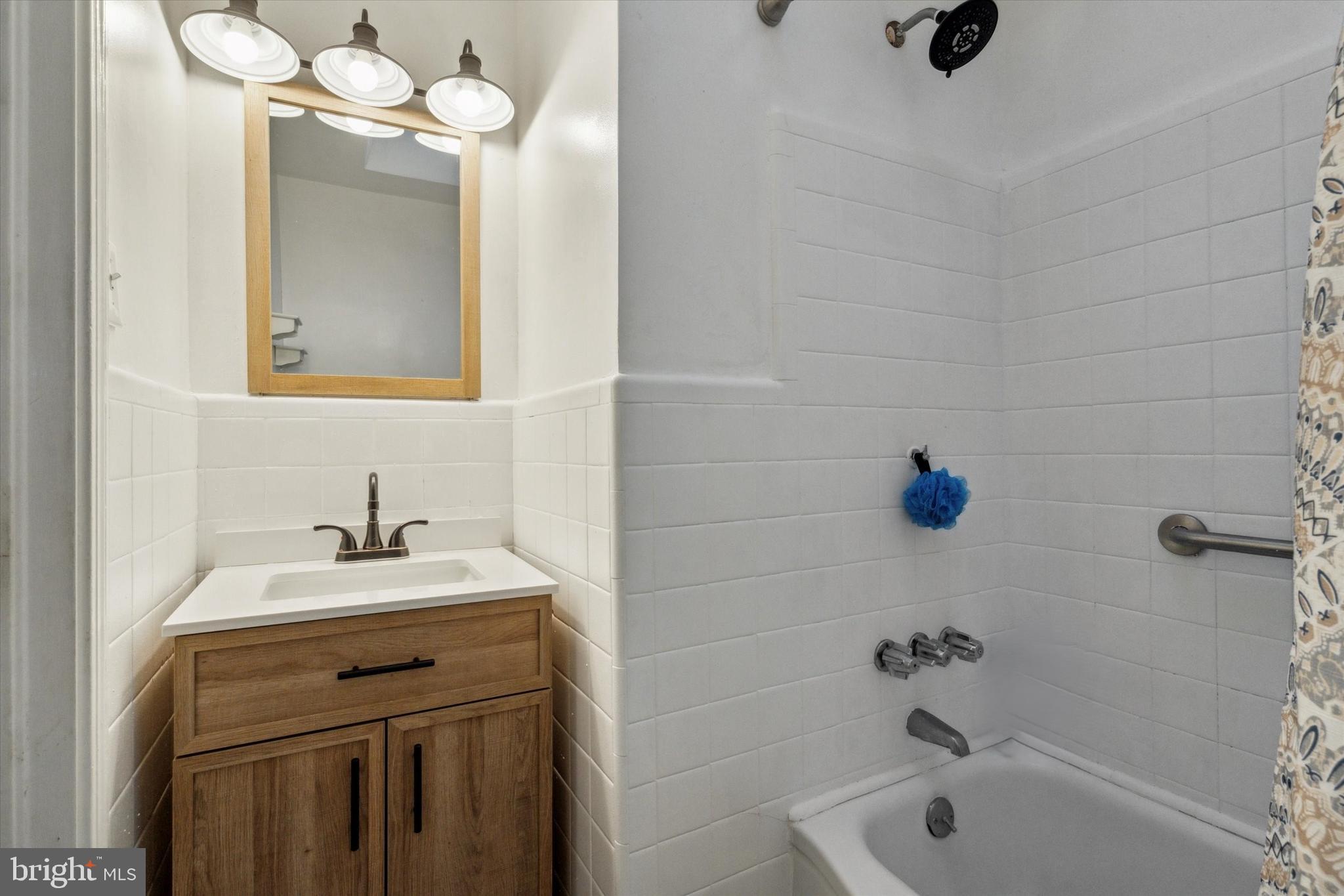 FELTONVILLE - Residential