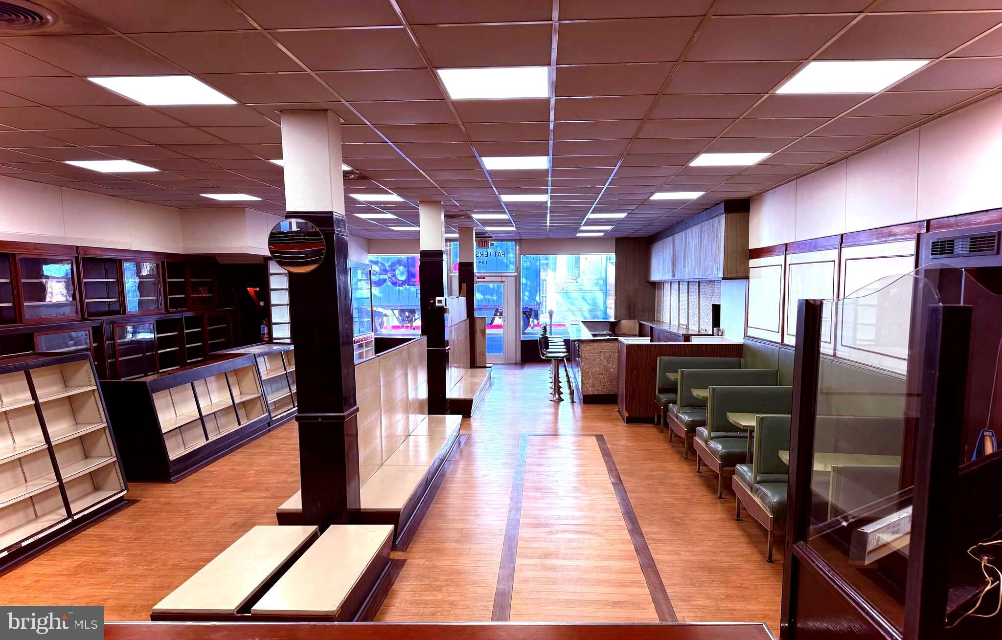 CITY OF MARTINSBURG - Commercial Sale