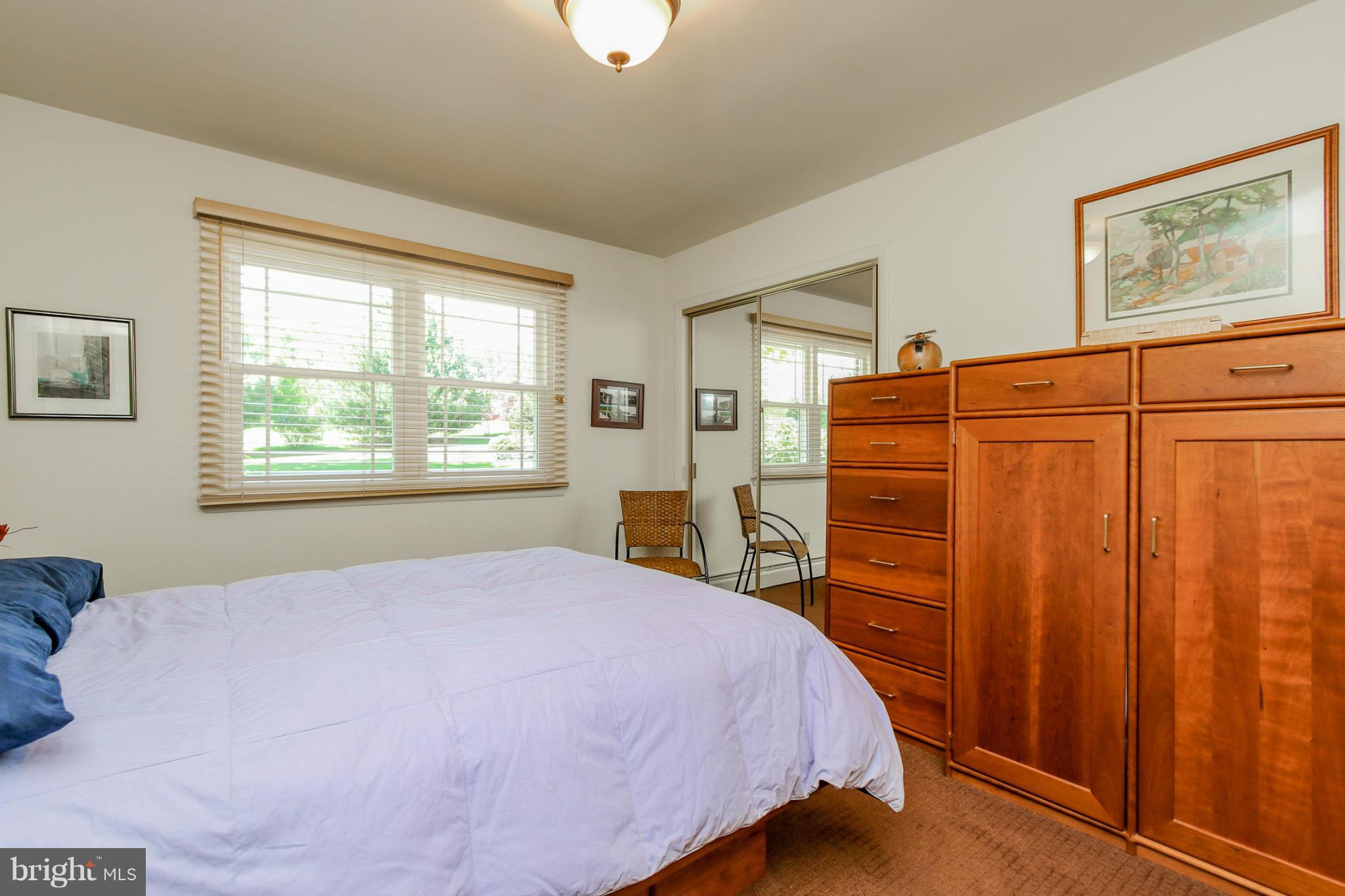 BLENHEIM MANOR - Residential