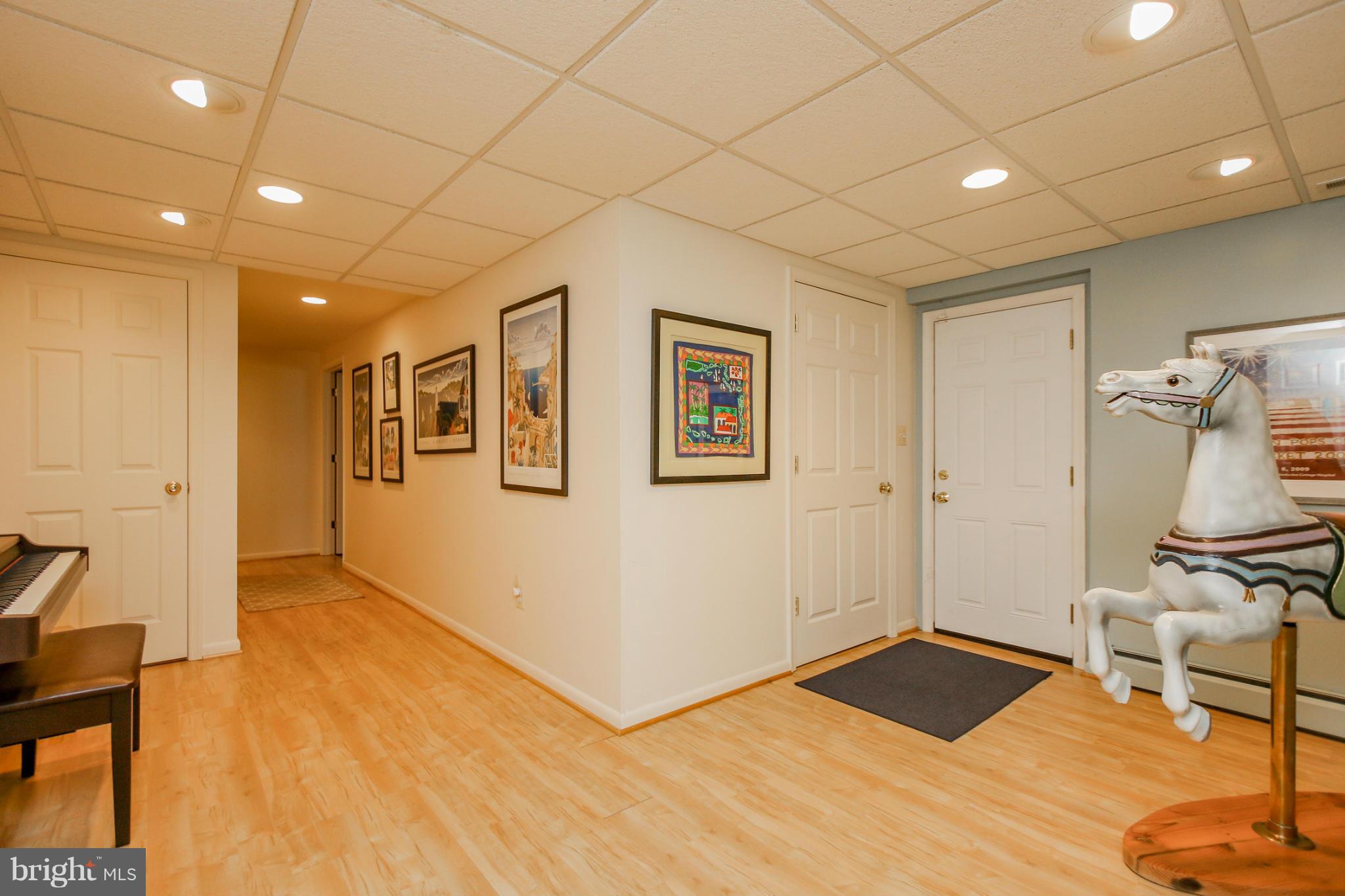 BLENHEIM MANOR - Residential