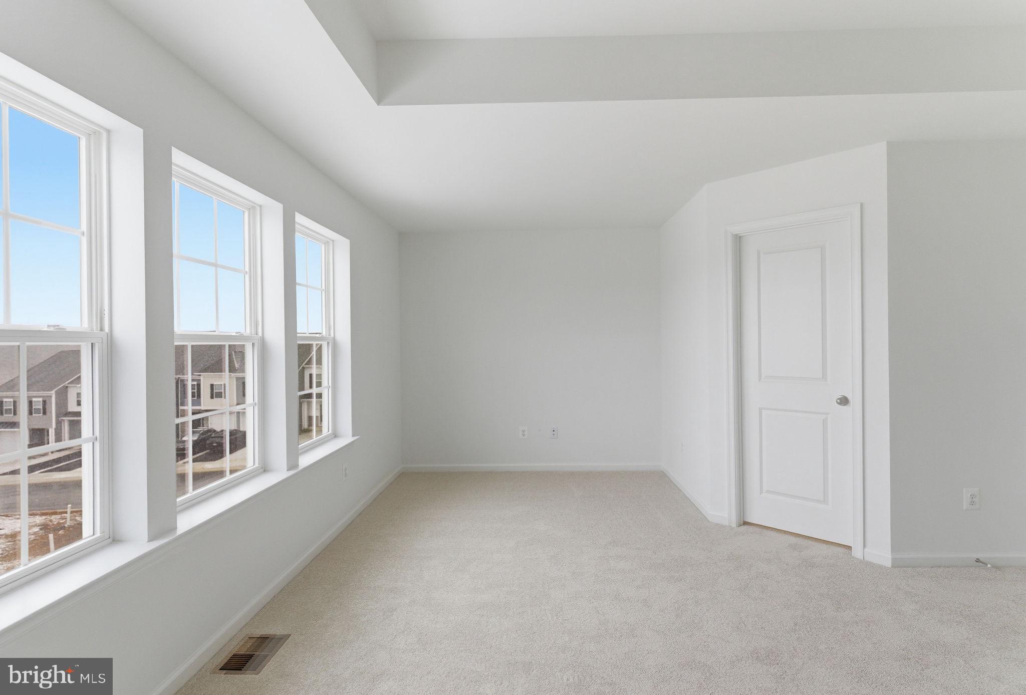 MARTINSBURG STATION - Residential