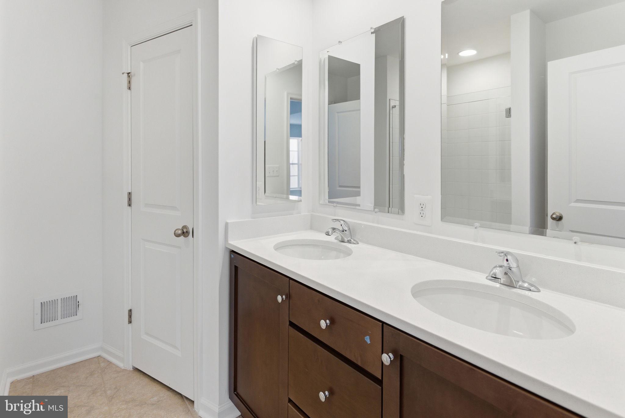 MARTINSBURG STATION - Residential