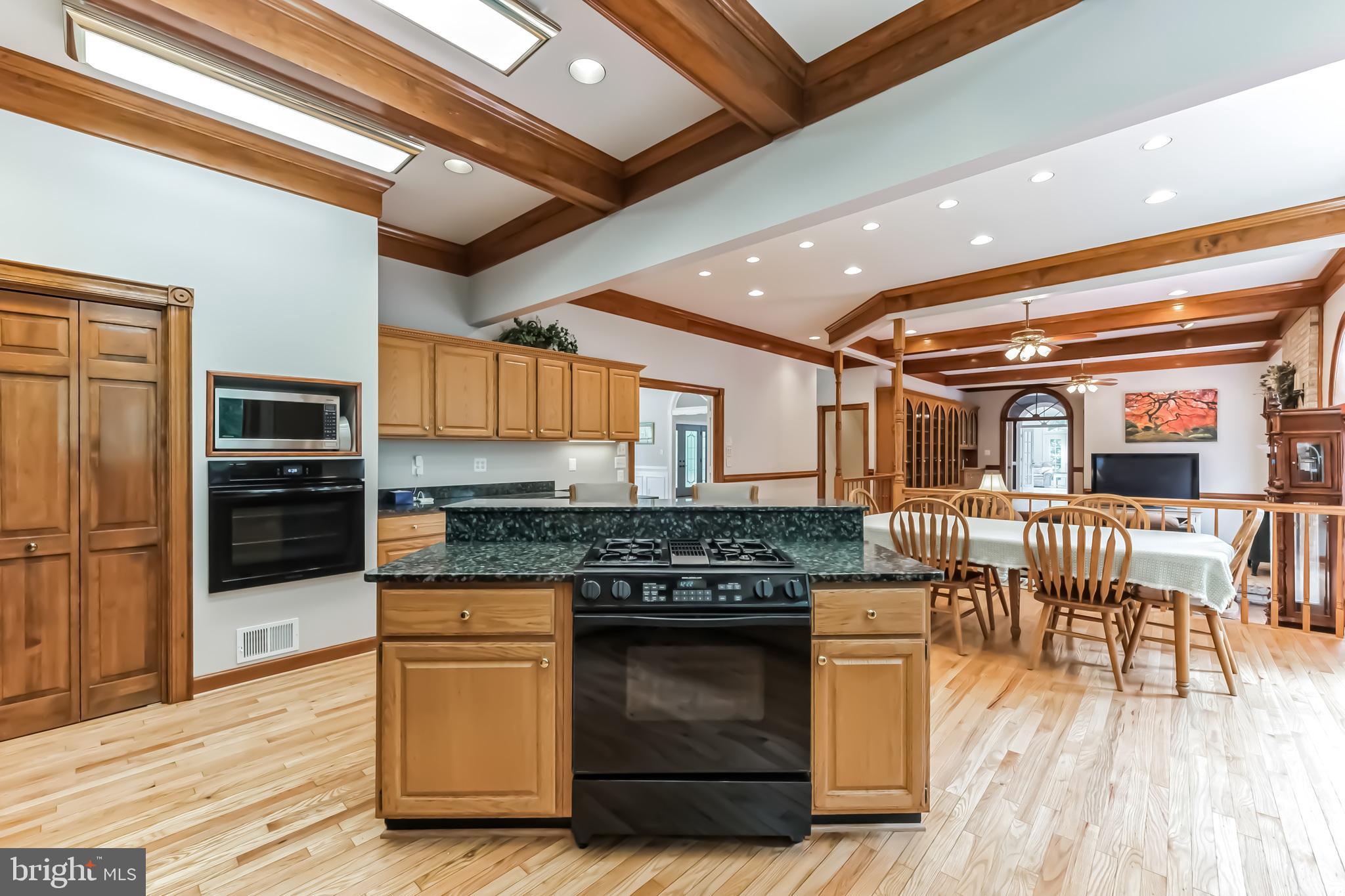 BRIARLYNN ESTATES - Residential