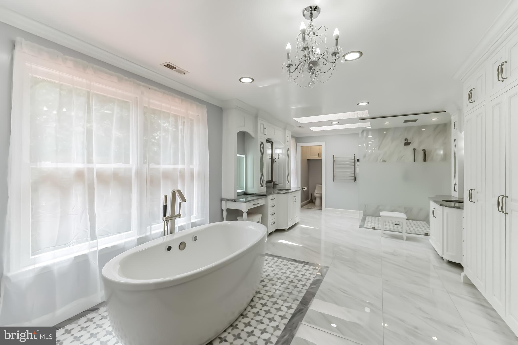 BRIARLYNN ESTATES - Residential