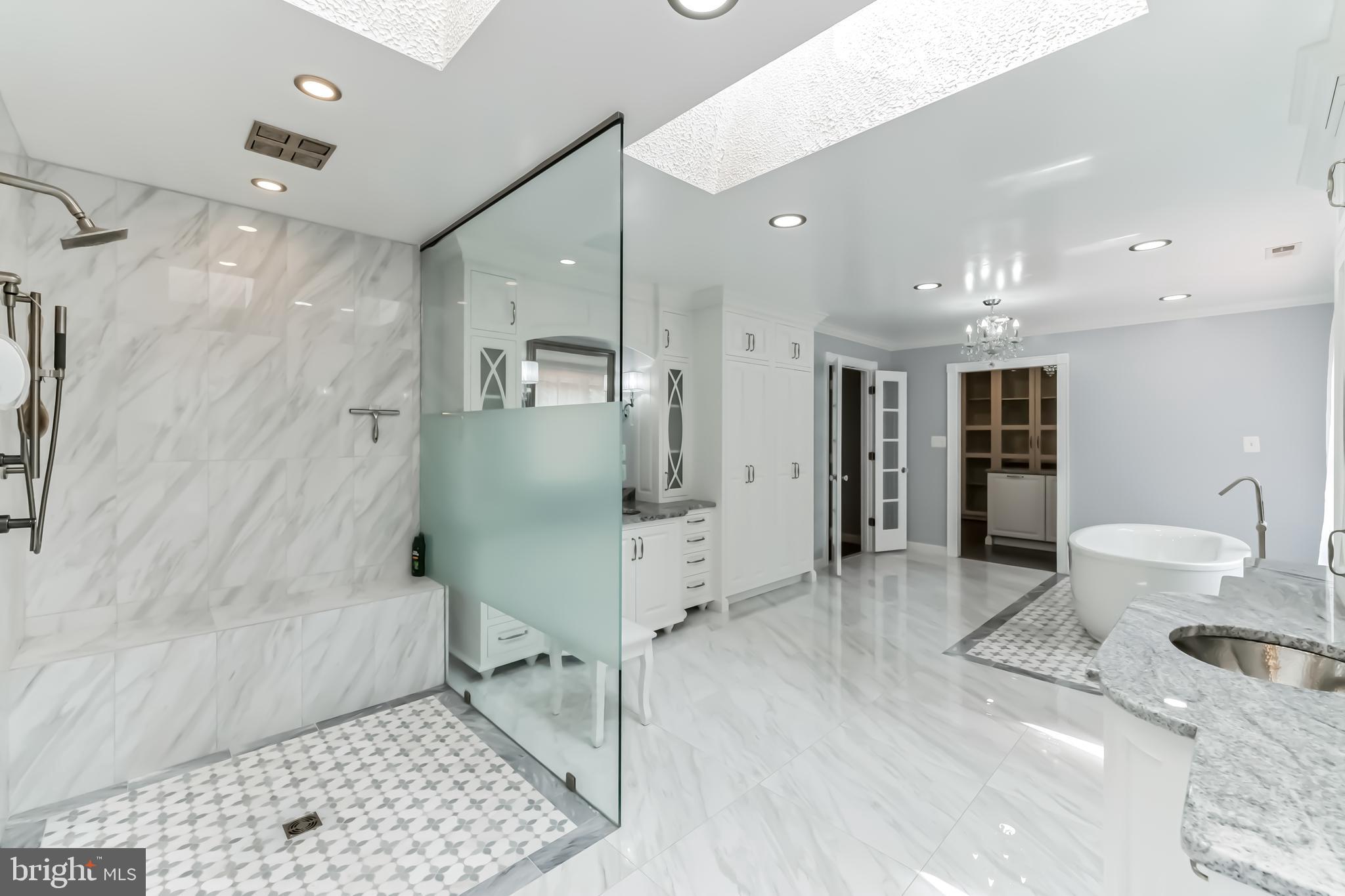 BRIARLYNN ESTATES - Residential